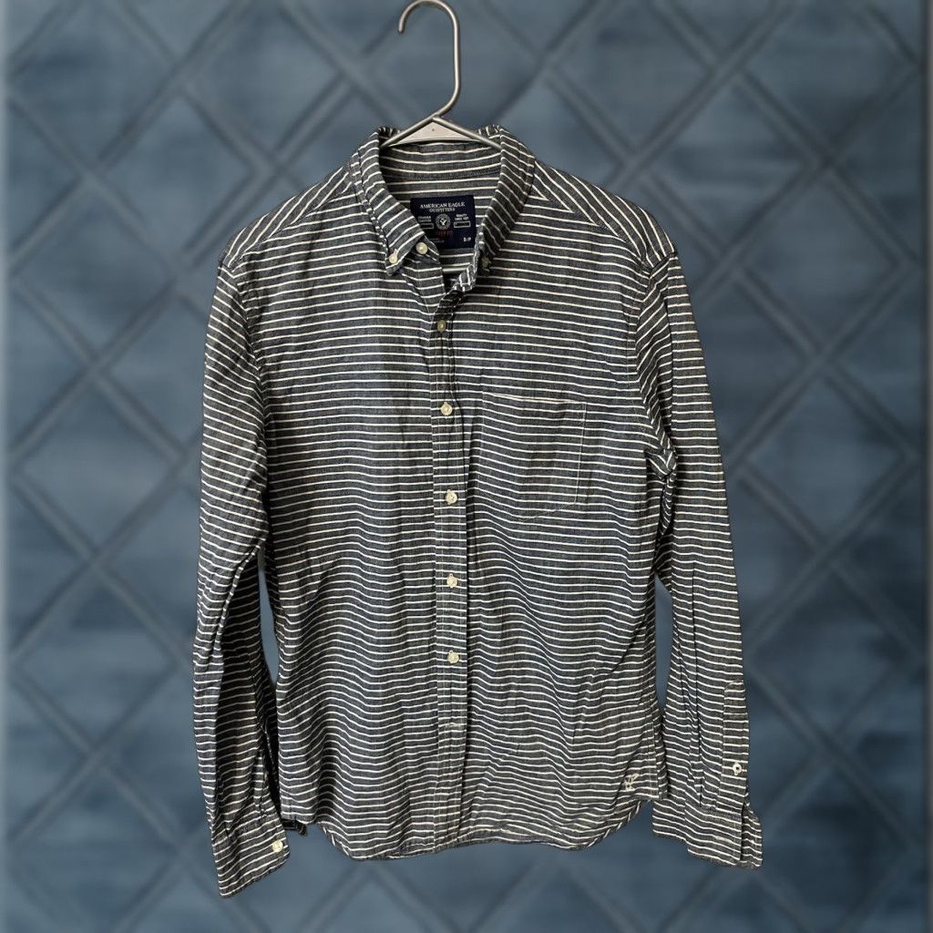 American Eagle Outfitters VINTAGE American Eagle Mens Shirt Blue Striped Cotton Size Small Prep Fit Size US S / EU 44-46 / 1 - 1 Thumbnail