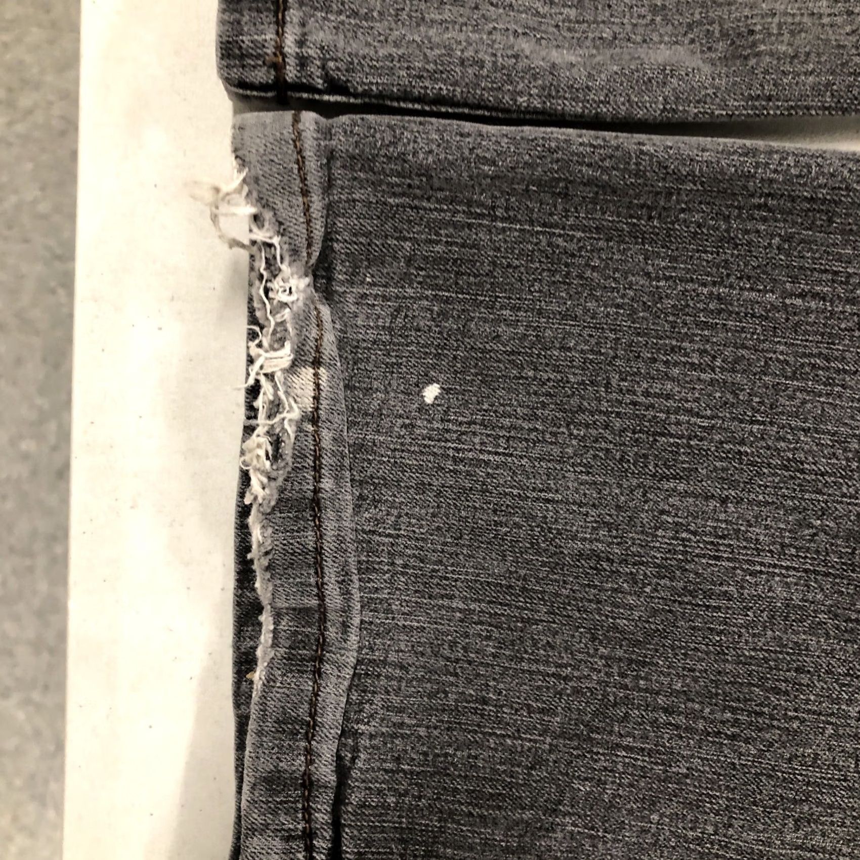 Southpole VINTAGE Southpole Jeans Womens 14 Blue Denim Embroidered Stretch 5-Pocket Regular Inseam 30 Size 36" / US 14 / IT 50 - 7 Thumbnail