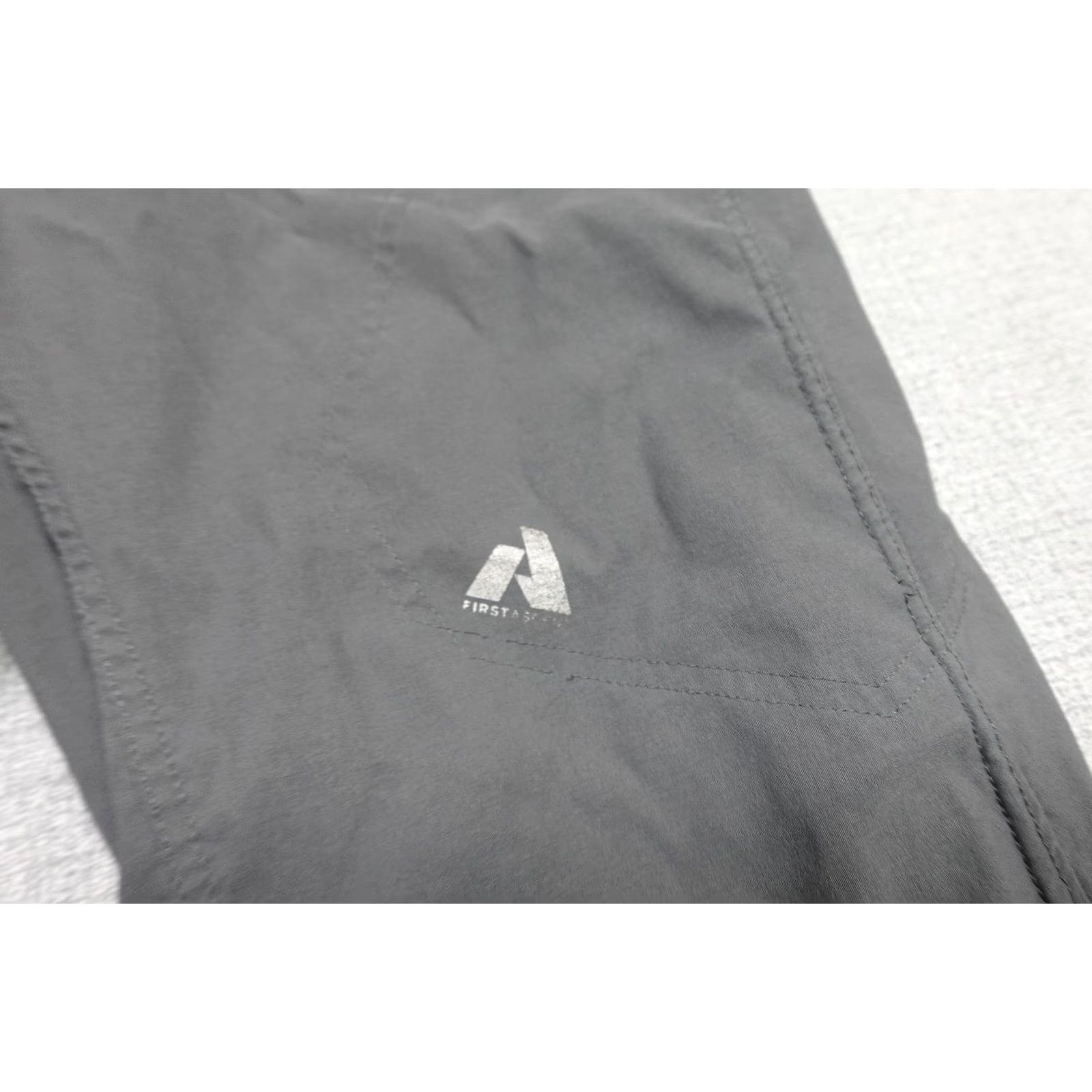 Eddie Bauer Eddie Bauer First Ascent Pants Mens 38x32 Gray Softshell Lined Hiking Pockets Zip Pocket Regular Fit Front Leg Reflected Logo Mens 38x32 Size US 38 / EU 54 - 4 Thumbnail