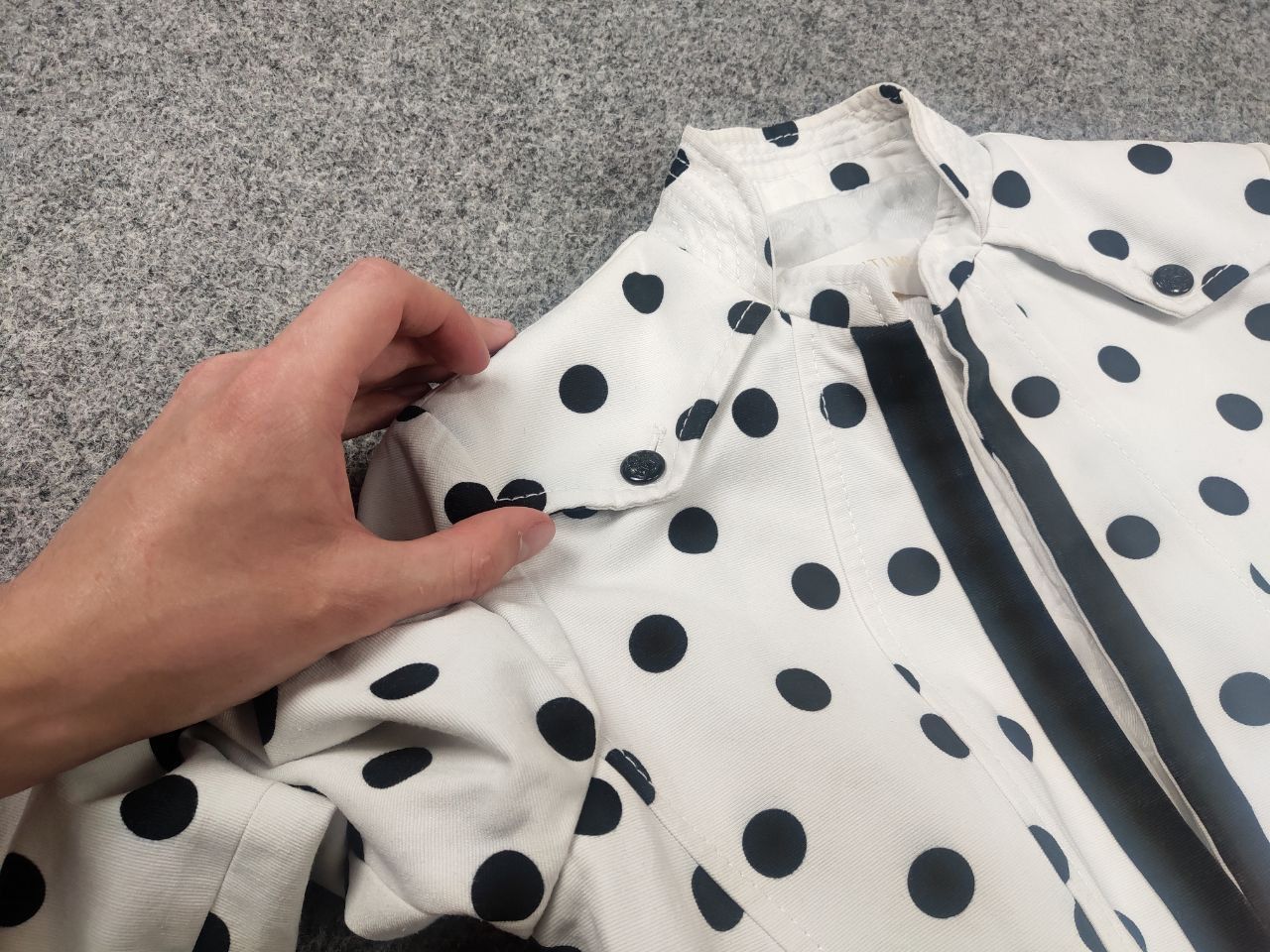 Valentino Valentino Roman Vintage Blazer jacket white black polka dots Size M / US 6-8 / IT 42-44 - 15 Thumbnail