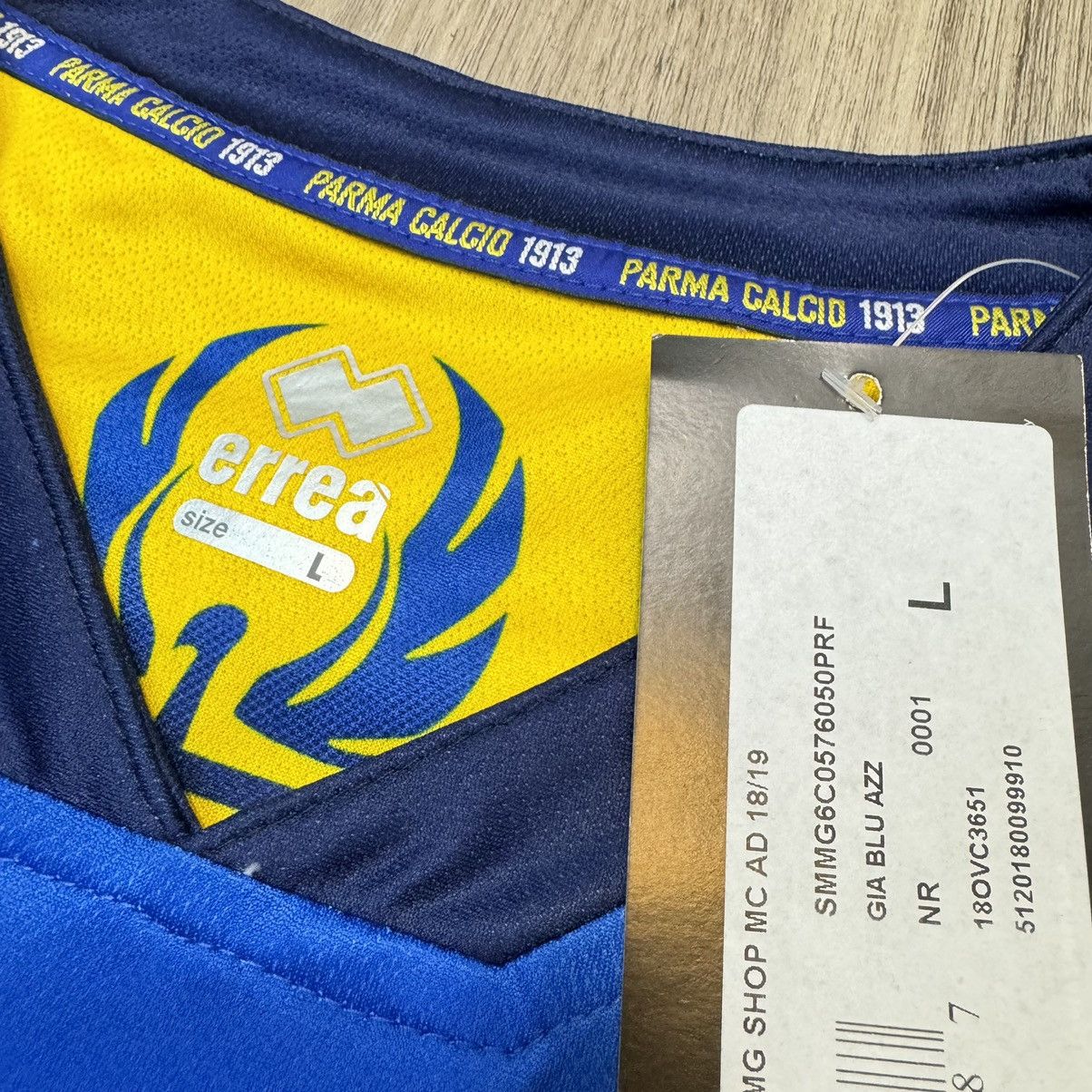 Errea Parma 18/19 home shirt #3 Dimarco (Bnwt) Size US L / EU 52-54 / 3 - 8 Thumbnail