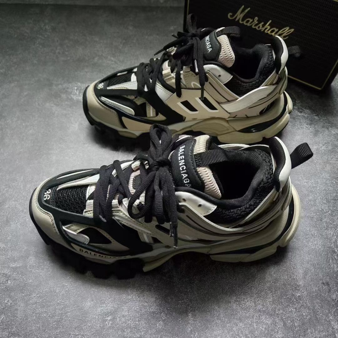 Balenciaga Balenciaga Multi Lowtop Sneakers 36 Women Size US 6 / IT 36 - 1 Thumbnail