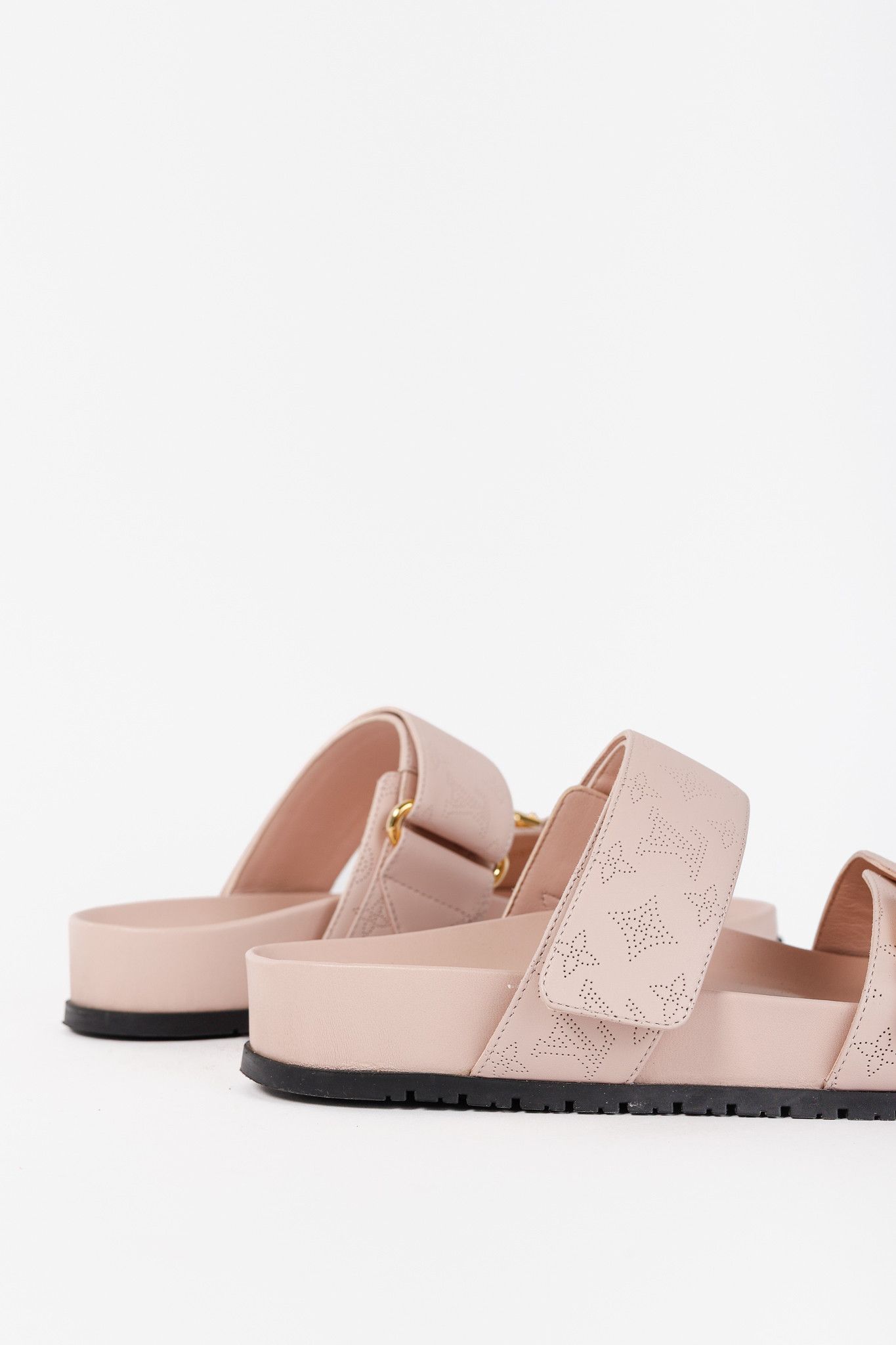Louis Vuitton Louis Vuitton Bom Dia Light Pink Flat Comfort Sandal Mules Size US 4.5 / IT 34.5 - 9 Thumbnail