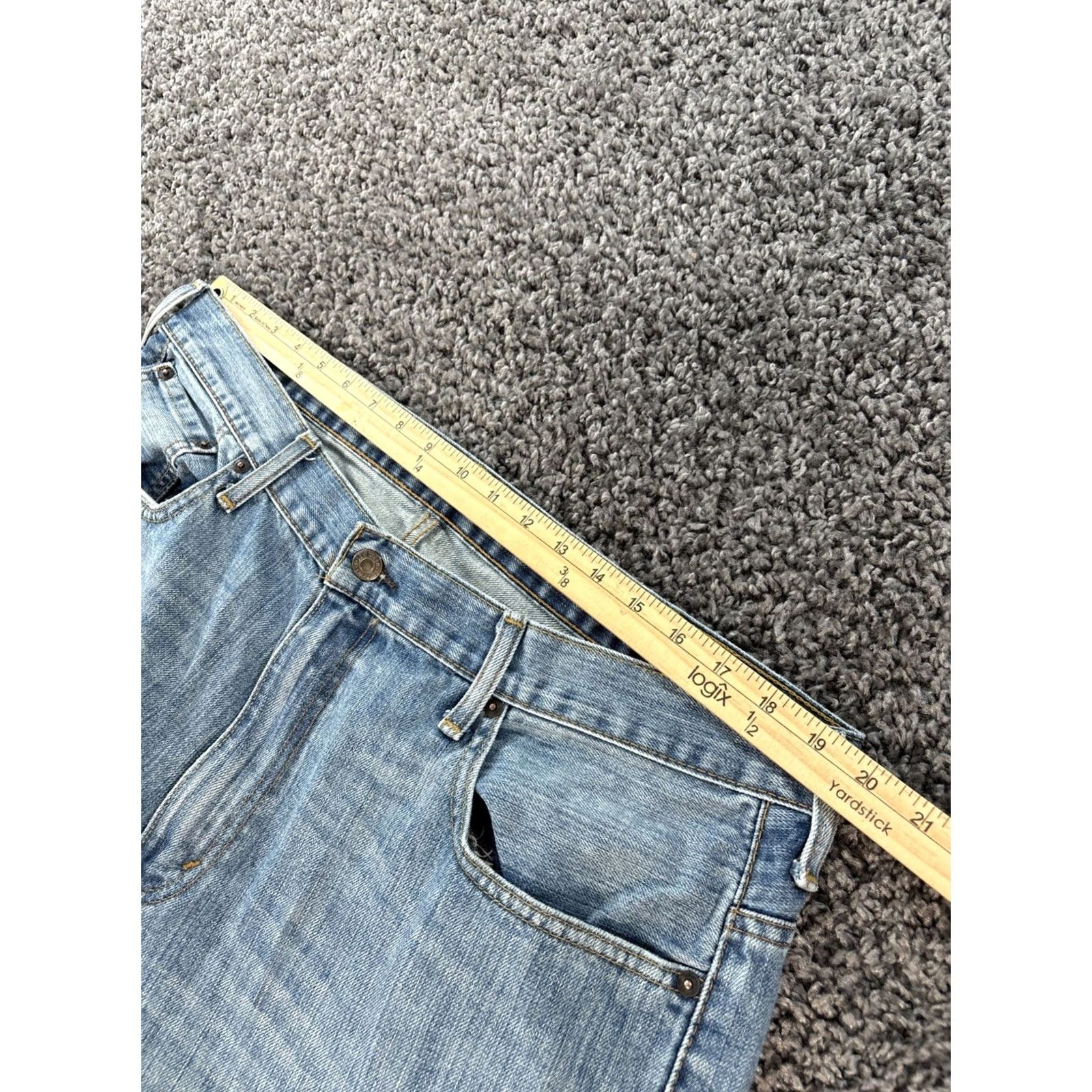 Levi's VINTAGE Levi's 569 Jeans Men 38x32 Distressed Straight Loose Baggy Y2K 90s Grunge USA Mens Size US 38 / EU 54 - 4 Thumbnail