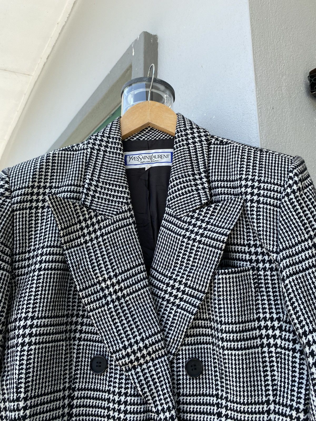 Designer × Yves Saint Laurent Yves Saint Laurent Blazer Size M / US 6-8 / IT 42-44 - 2 Thumbnail
