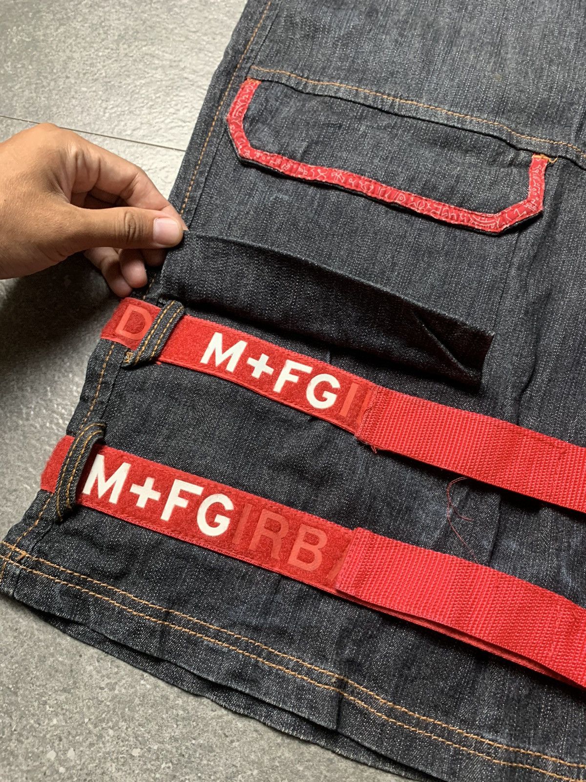 Marithe + Francois Girbaud 2000s Marithe Francois Girbaud Double Shuttle Tape Jorts Size US 40 / EU 56 - 6 Thumbnail