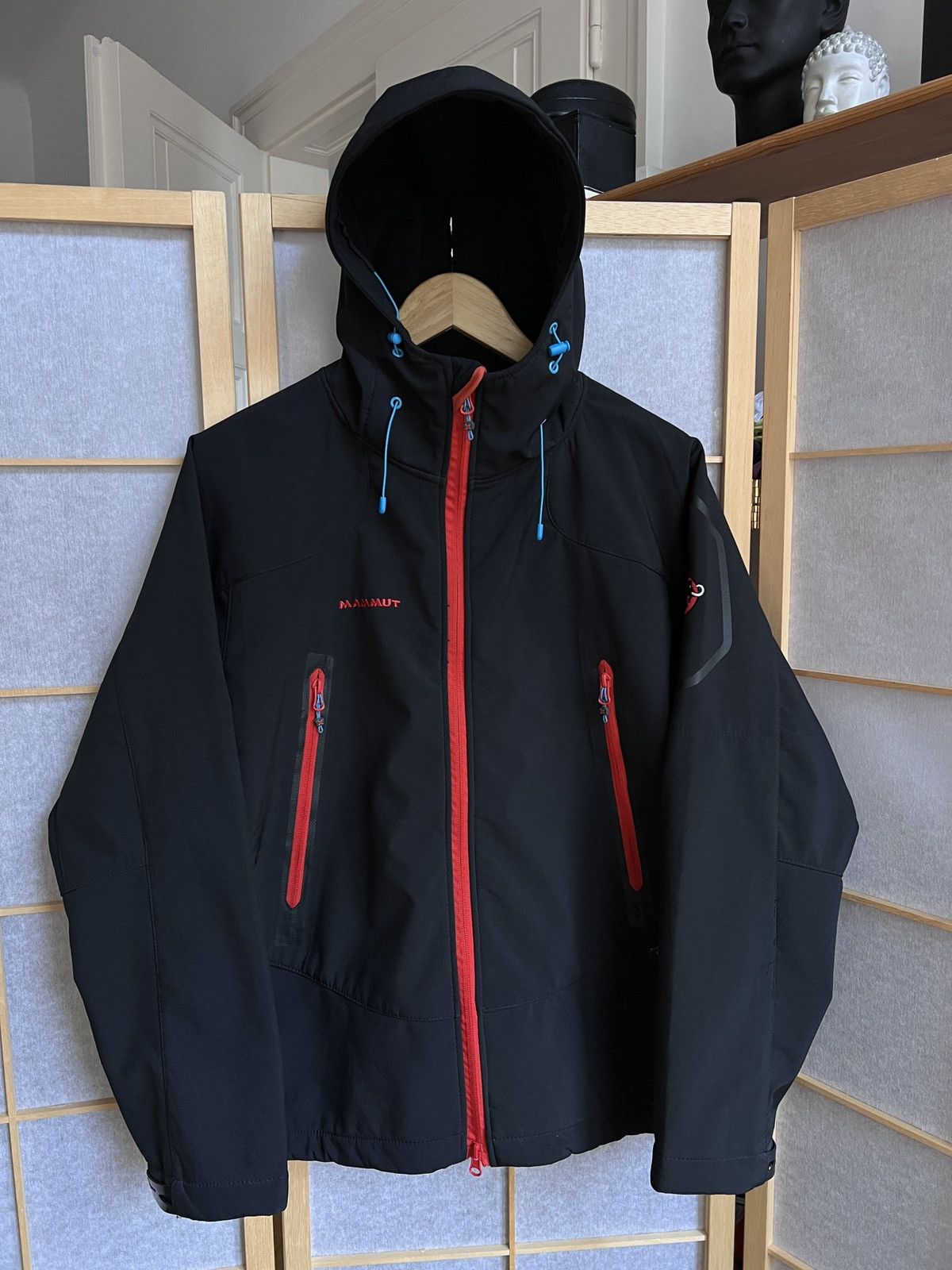 Mammut Outdoor Life Vintage Mammut Extreme softshell hooded jacket schoeller gorpcore Grailed