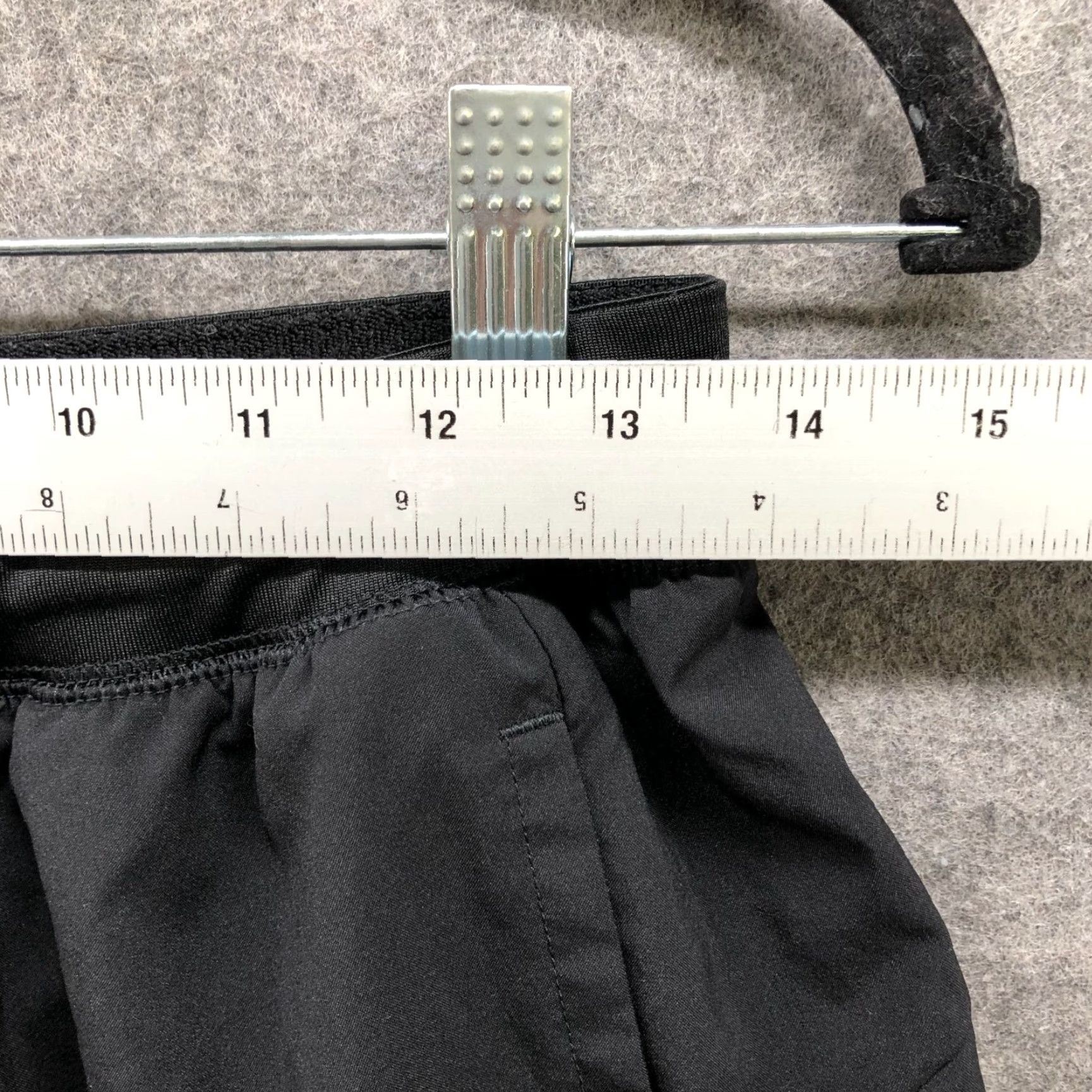 Adidas Adidas Active Shorts Mens M Black Training 9.5'' Inseam Gym Running Size US 31 - 5 Thumbnail