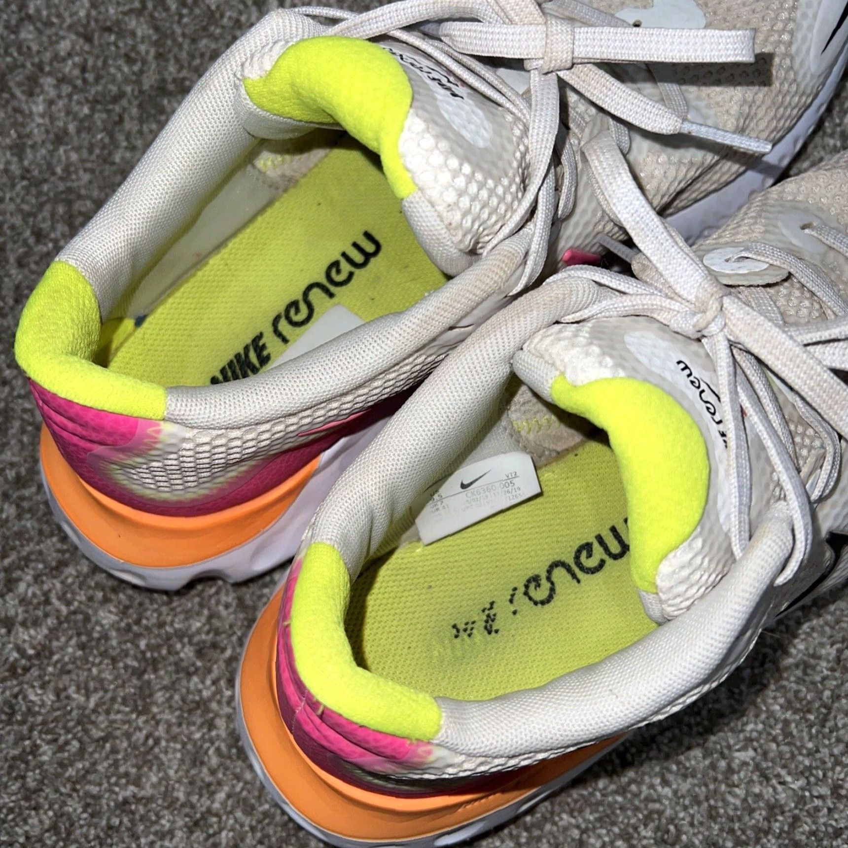 Nike Nike Renew Run Sneakers Women 9.5 Pink White Athletic Shoes Size US 9.5 / IT 39.5 - 5 Thumbnail
