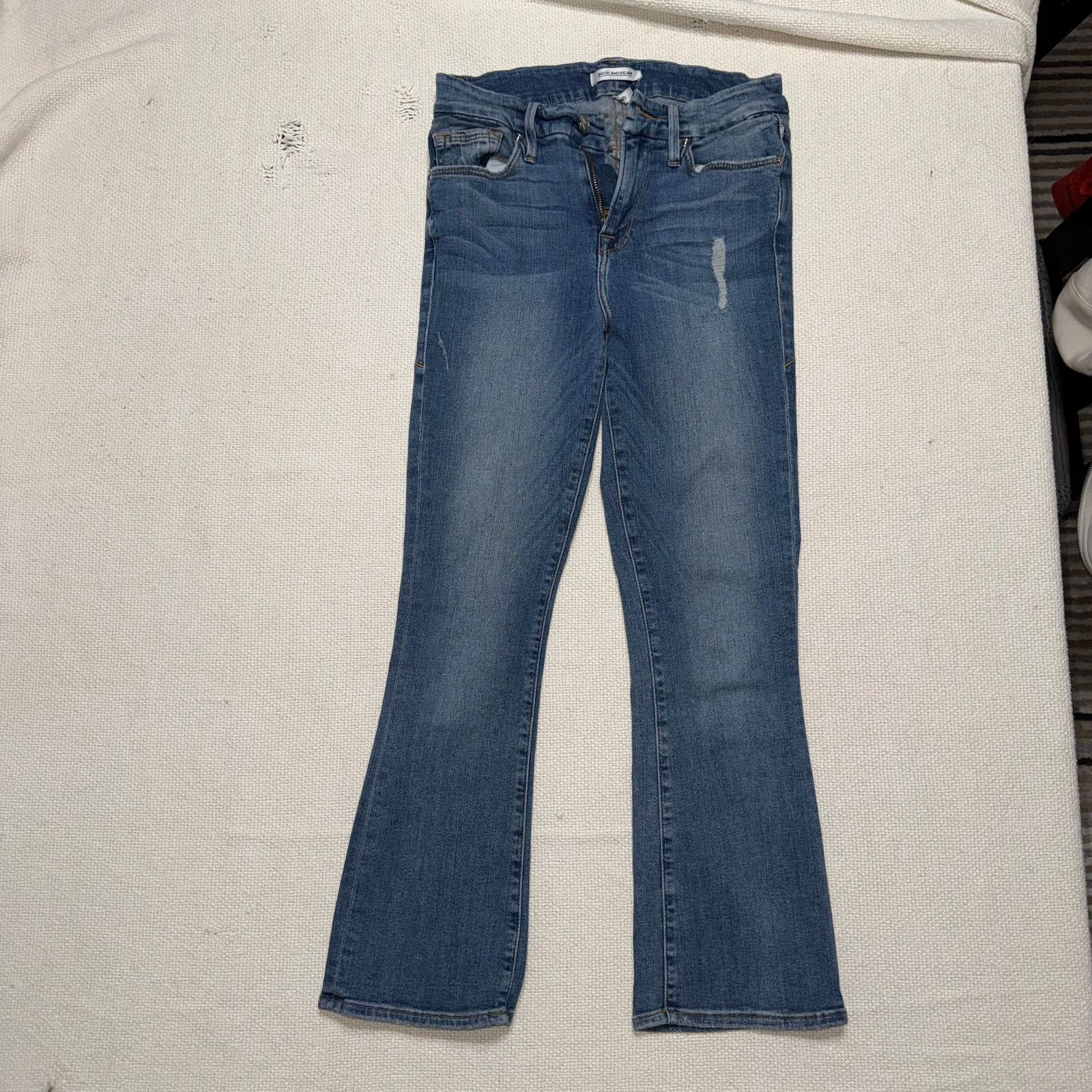 Good American Good American Flare Jeans | Sz 2/26 Size 26" / US 2 / IT 38 - 2 Thumbnail