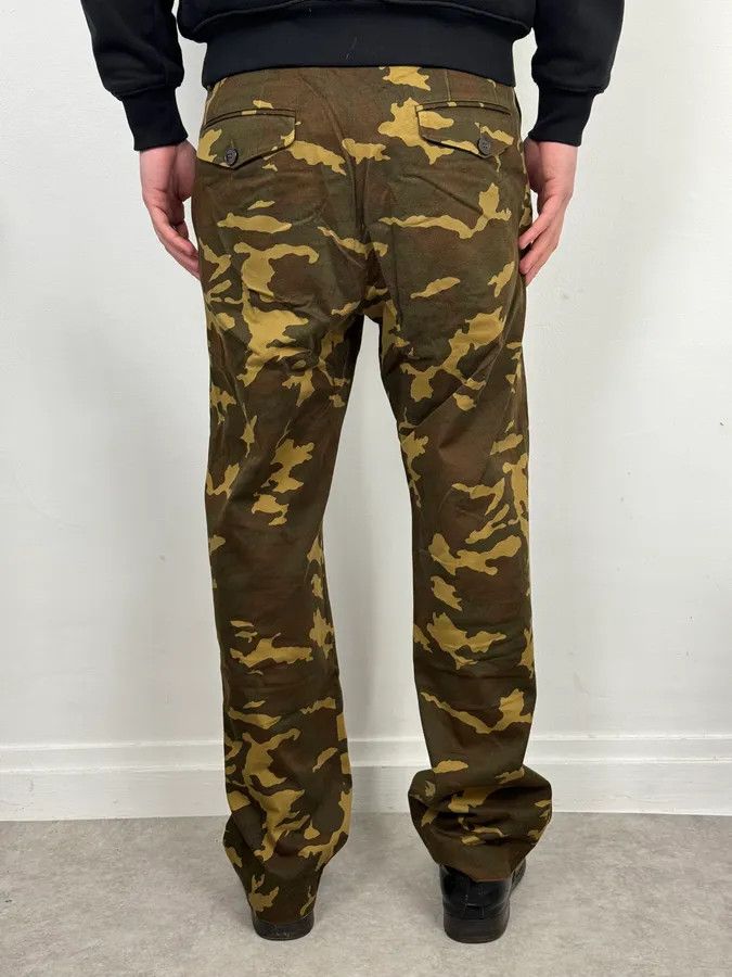 Dries Van Noten Dries Van Noten Camo Green Pants Size US 33 - 4 Thumbnail