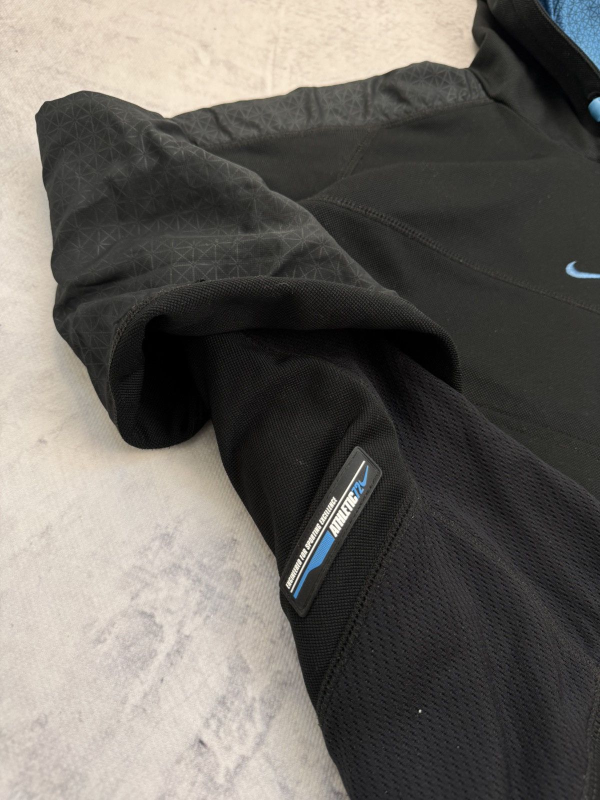 Nike × Vintage NIKE VINTAGE CENTER LOGO OVERSIZE BOXY HOODIE Size US M / EU 48-50 / 2 - 5 Thumbnail