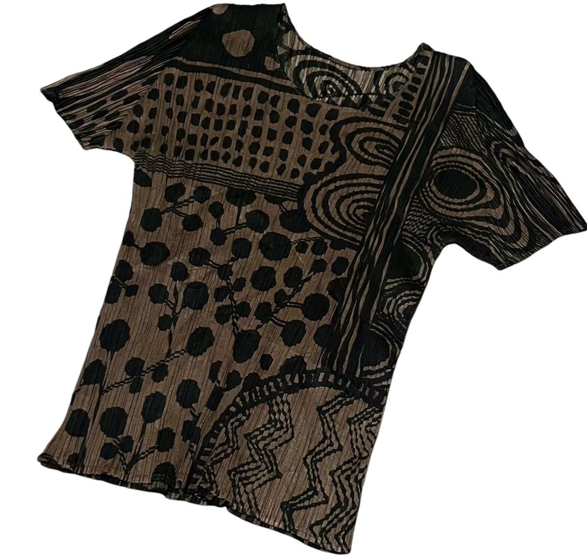 Issey miyake pleats please two tone abstract print tee