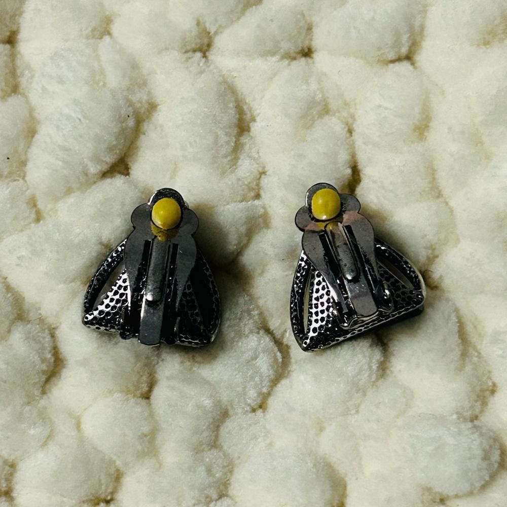 Designer Vintage Black Clip-on Earrings Size ONE SIZE - 2 Thumbnail