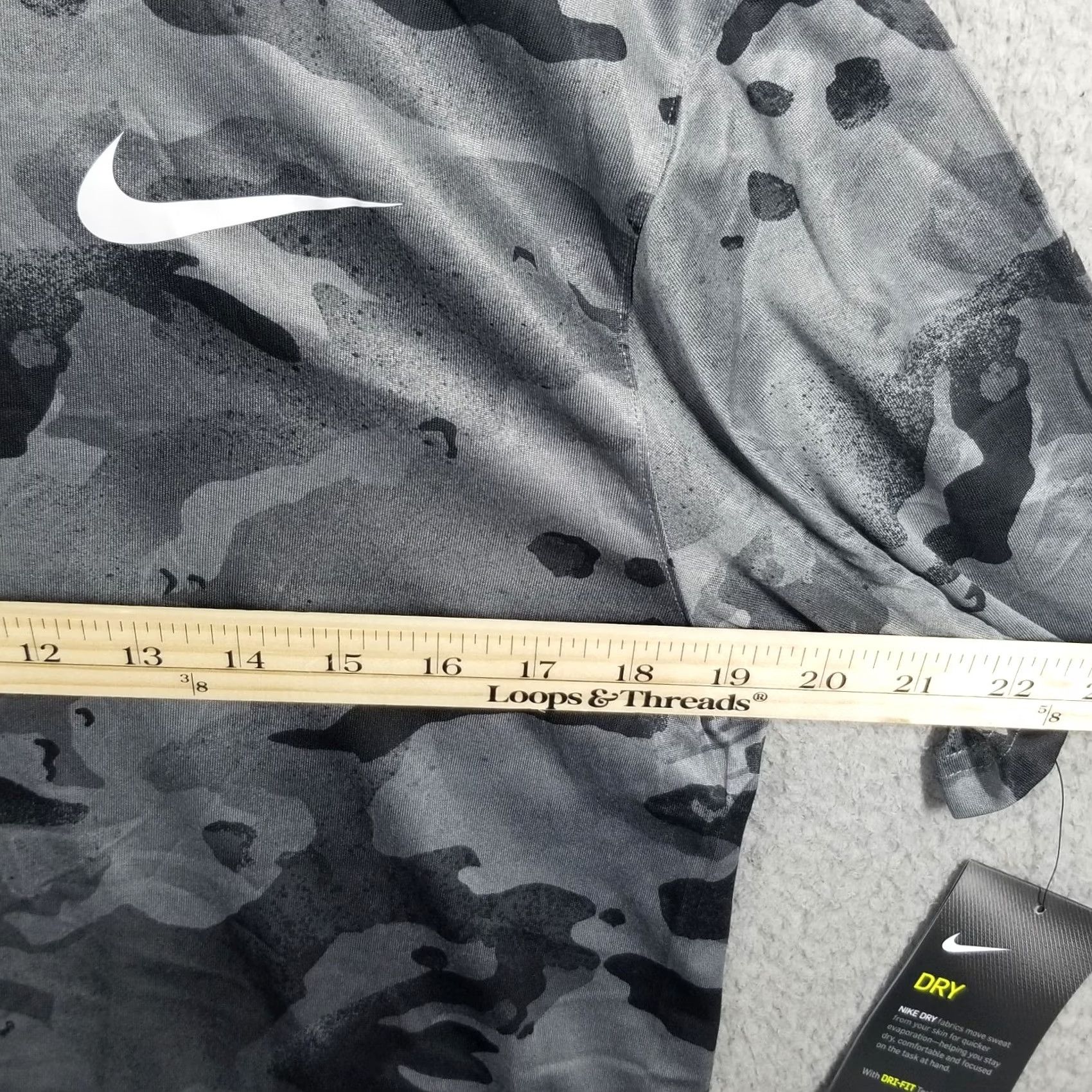 Nike Nike Dri-Fit Swoosh Training Shirt Short Sleeve Adult Medium Camouflage Camo NWT Mens Size US M / EU 48-50 / 2 - 7 Thumbnail