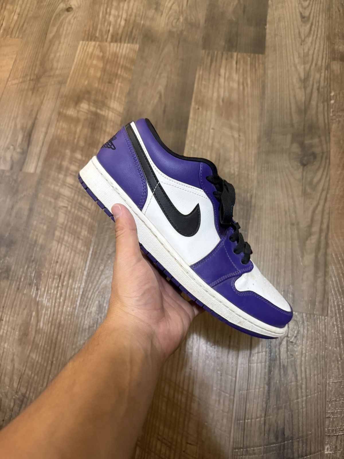Jordan Brand Jordan 1 Low Court Purple Size US 10.5 / EU 43-44 - 1 Thumbnail