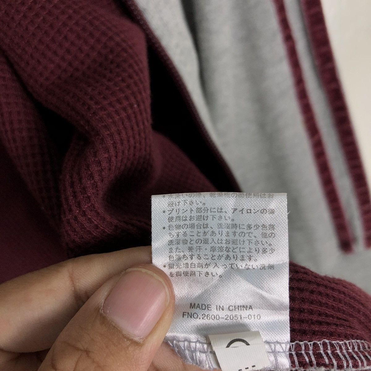 Converse × Vintage Converse Sweater Vintage Long Sleeve Rare Small Size US M / EU 48-50 / 2 - 18 Thumbnail