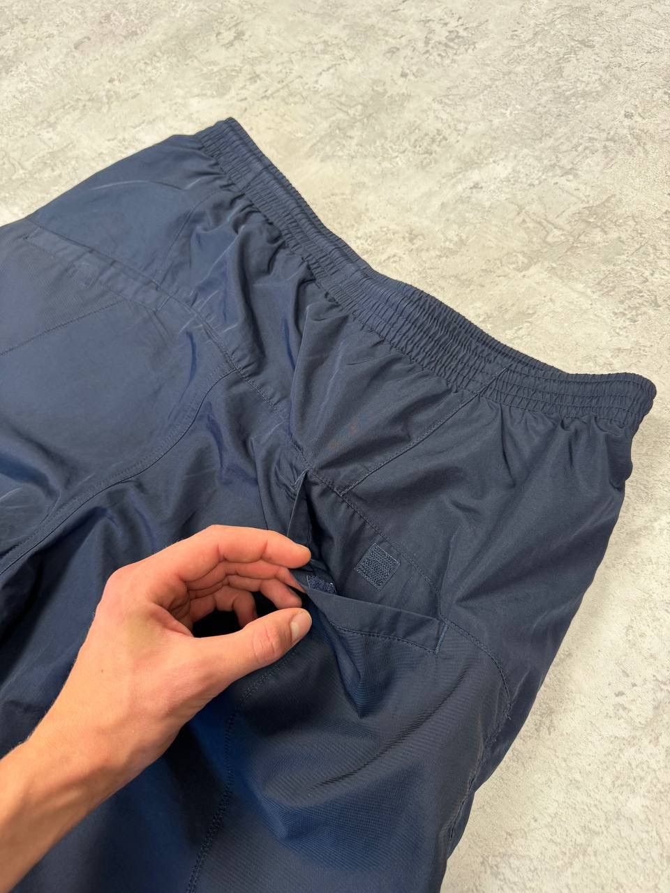 Nike Vintage Nike Y2K Nylon Baggy Sweatpants Size XL Size US 37 - 18 Thumbnail