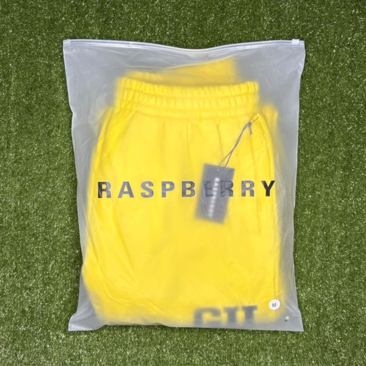 The GV Gallery GV Gallery Greedy Unit F & F Sweatpants Size US 33 - 6 Thumbnail