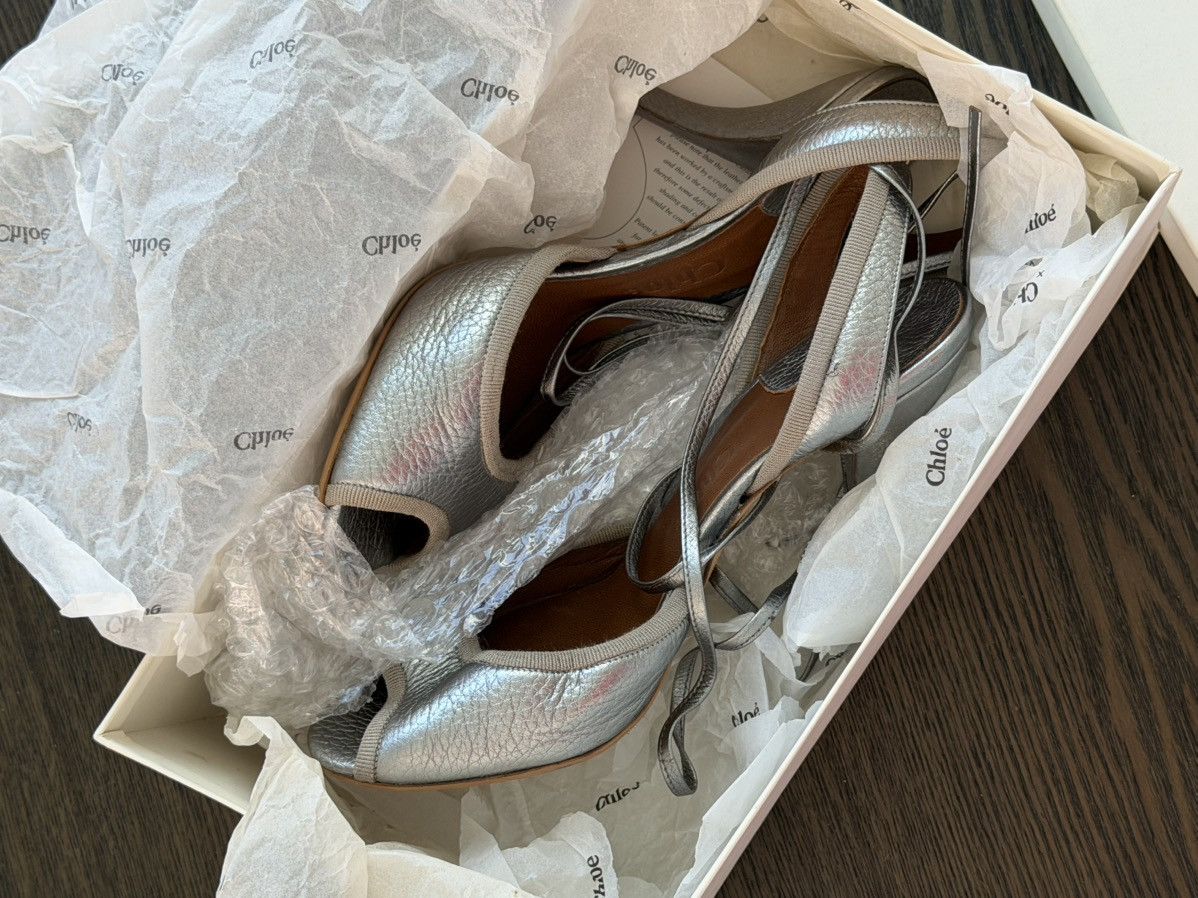 Chloe Chloé Silver Metallic Leather Peep-Toe Heels w/ Ankle Ties Size US 7 / IT 37 - 5 Thumbnail
