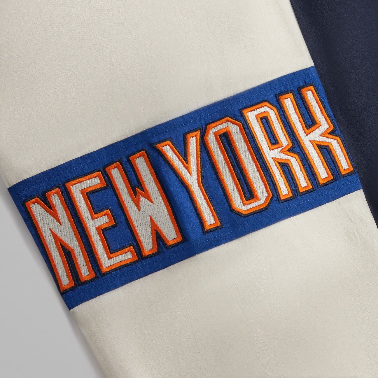 Kith Kith for the New York Knicks Nylon Quarter Zip Nocturnal XL Size US XL / EU 56 / 4 - 6 Thumbnail