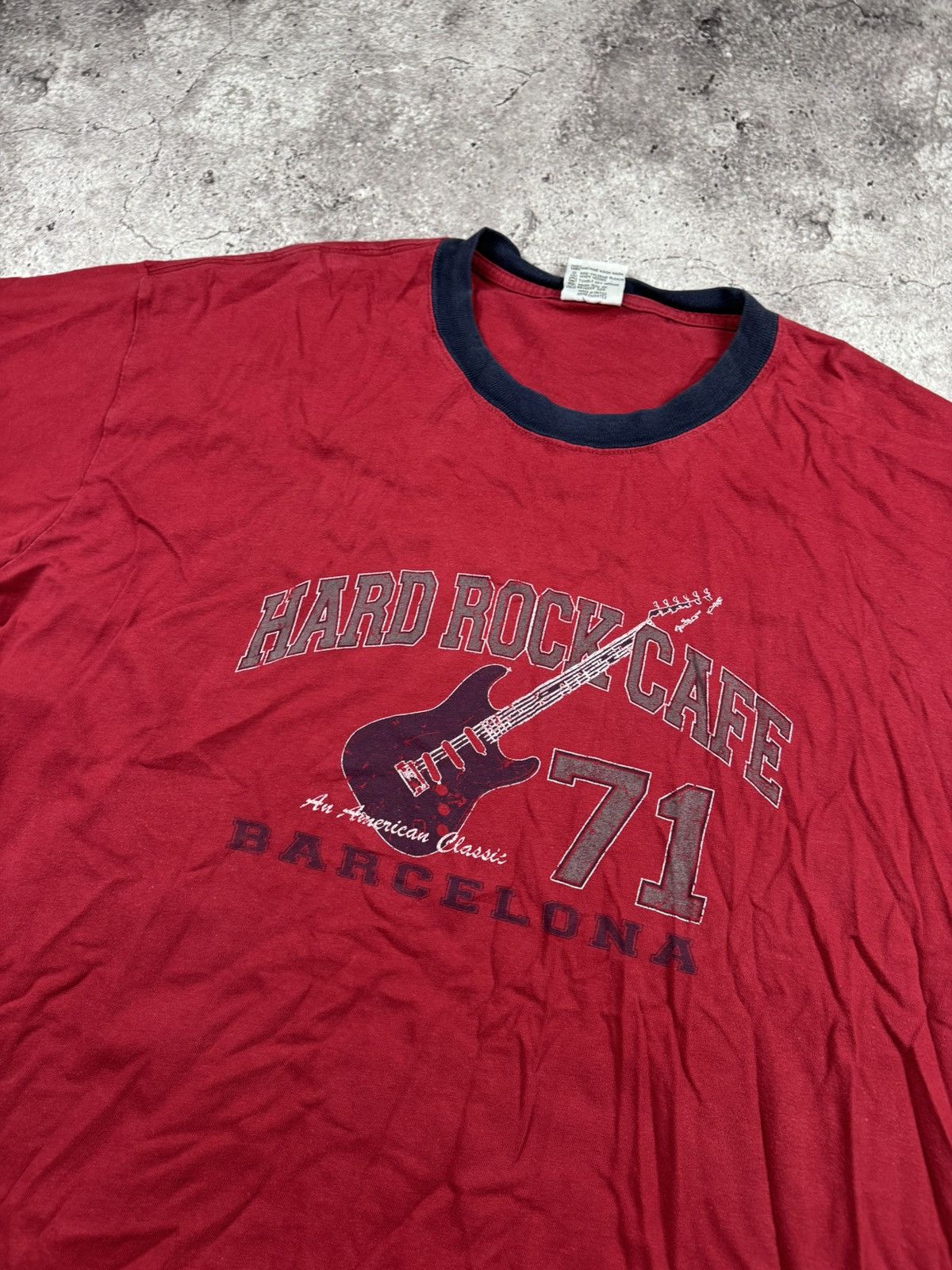 Hard Rock Cafe HARD ROCK CAFE BARCELONA BOXY VINTAGE 90s T-SHIRT Size US XL / EU 56 / 4 - 2 Thumbnail