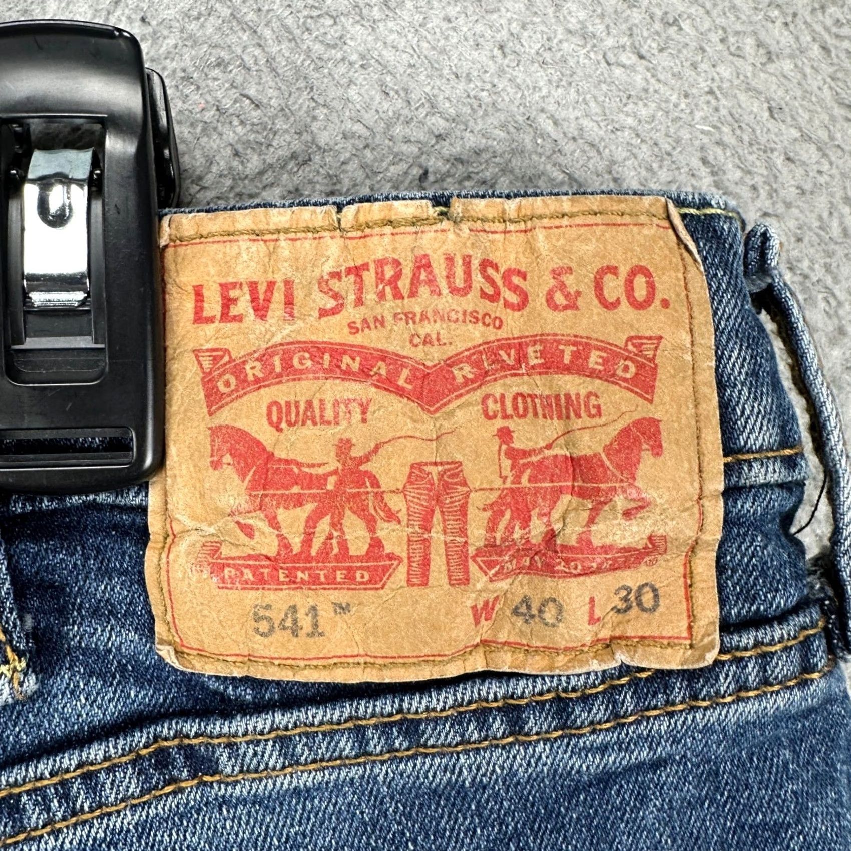 Levi's Levis 541 Jeans Athletic Fit Mens 40X30 Blue Whisking Straight Stretch Red Tab Jeans Size US 40 / EU 56 - 4 Thumbnail