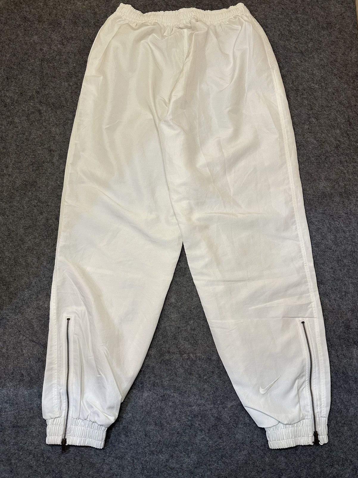 Nike Nike Court Heritage men's tennis trousers. Size US 30 / EU 46 - 2 Thumbnail