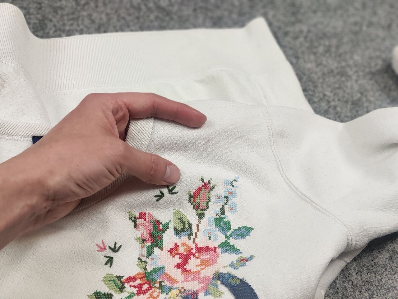 Polo Ralph Lauren Polo ralph lauren embroidered Crew Chek Sweatshirt Y2K Style Size S / US 4 / IT 40 - 14 Thumbnail