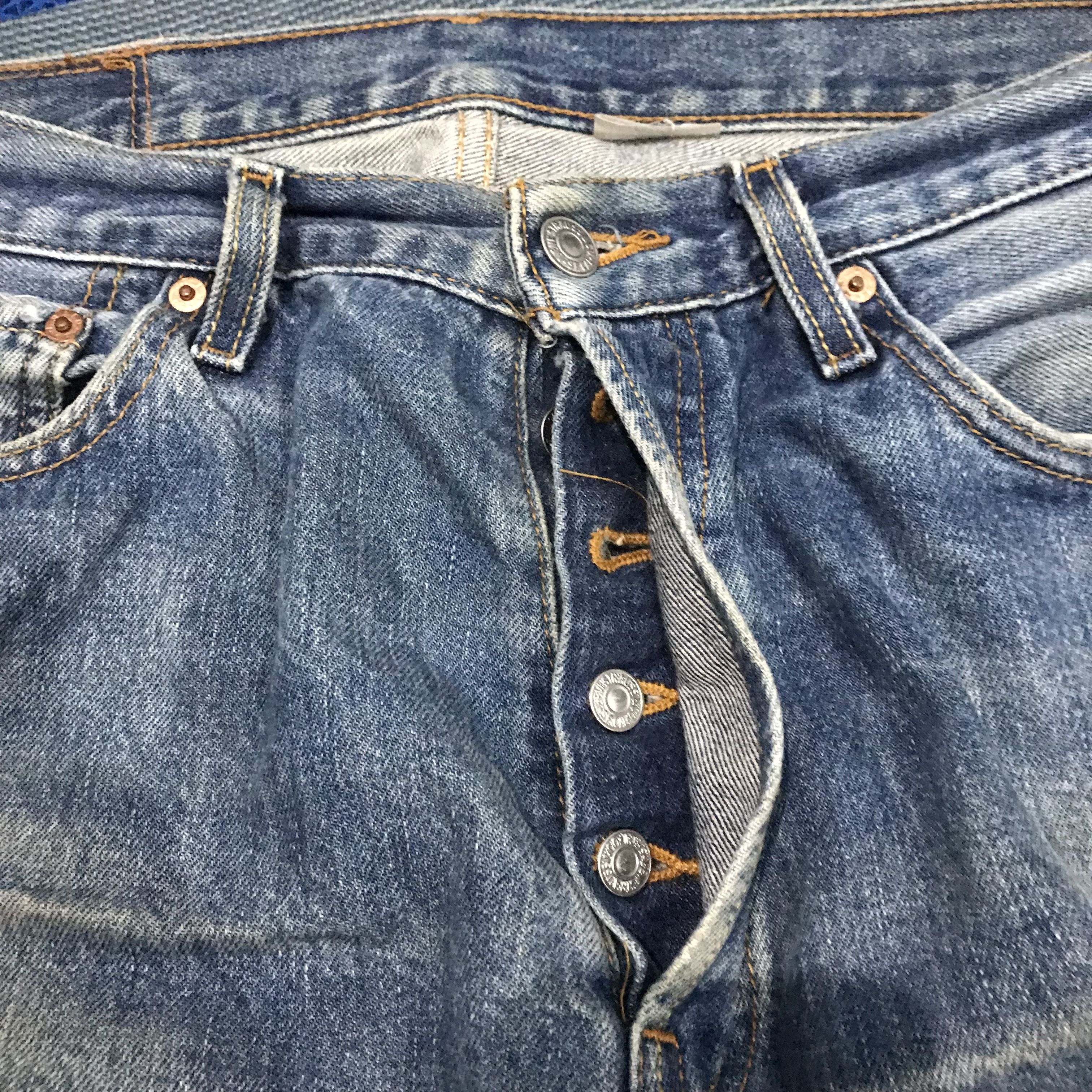 Levi's Vintage Levis 501 denim blue jeans Full Ripped off Size 34 Size US 34 / EU 50 - 6 Thumbnail