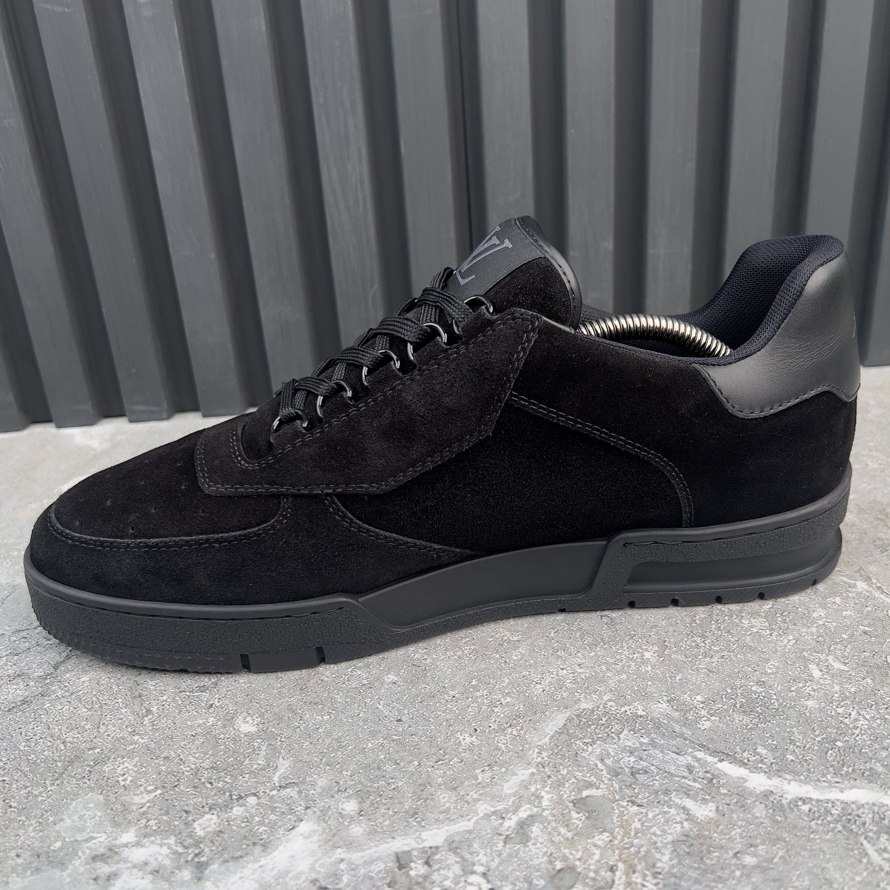 Louis Vuitton LV Trainer Sneakers Monogram Black Suede Size US 9 / EU 42 - 5 Thumbnail