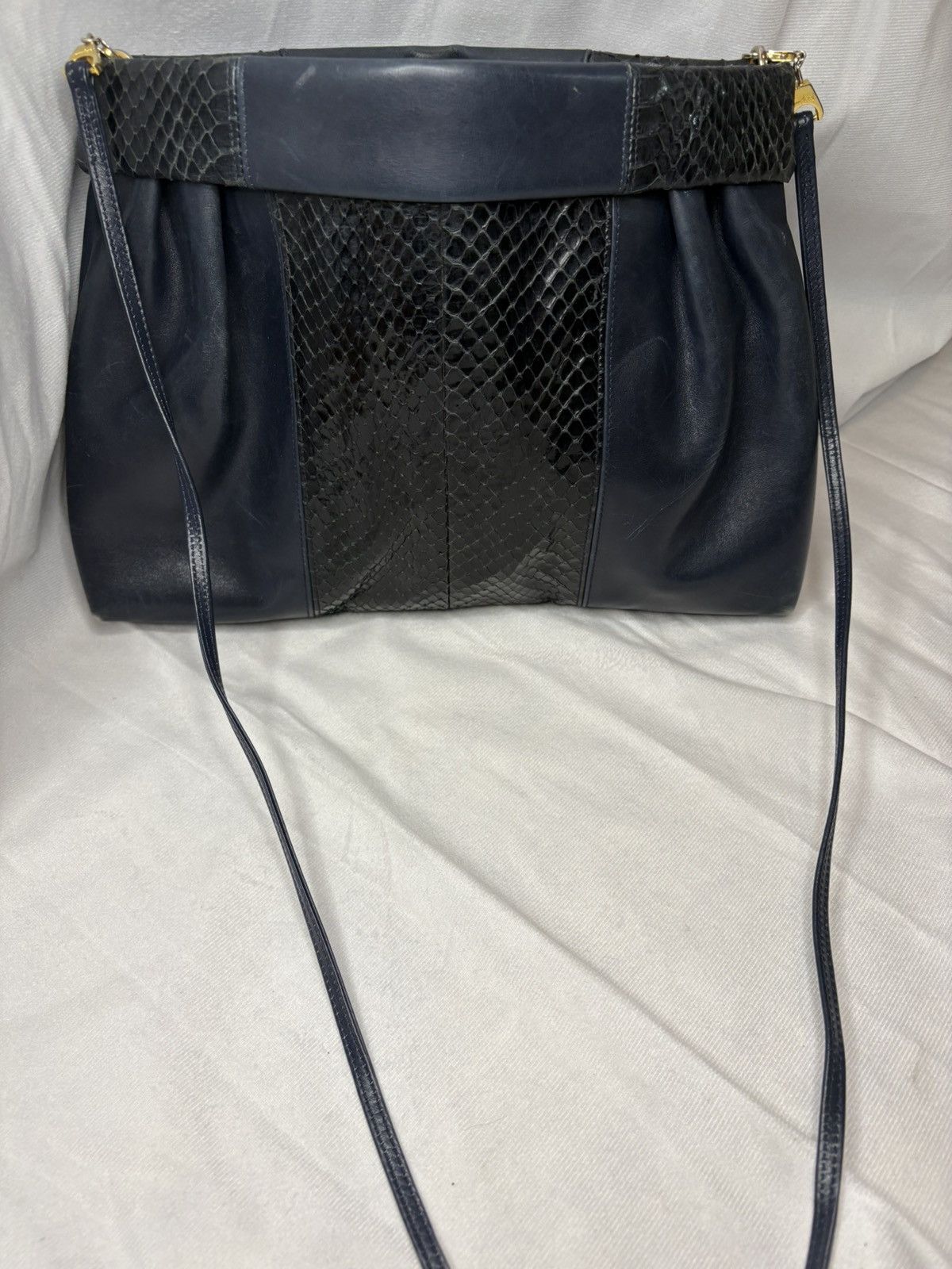 Salvatore Ferragamo × Vintage Vintage Ferragamo Leather & Snakeskin Crossbody Bag Size ONE SIZE - 1 Thumbnail