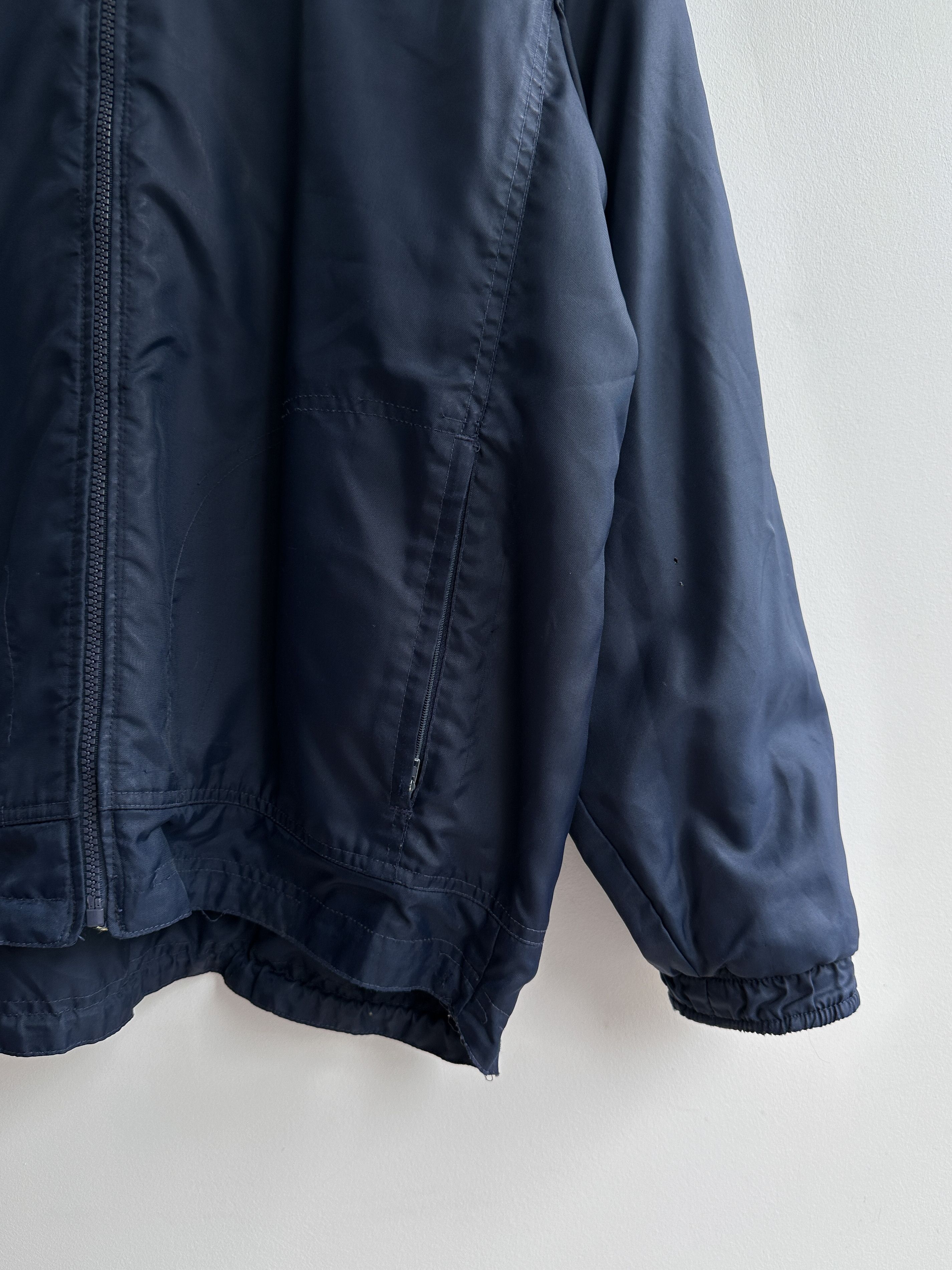 Nike Vintage Nike Reversible Nylon Fleece Jacket Size US M / EU 48-50 / 2 - 8 Thumbnail