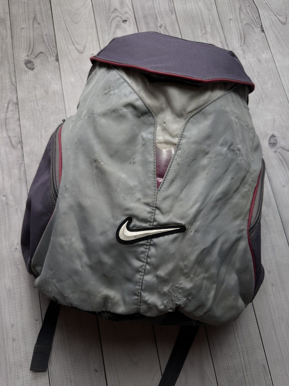 Vintage Vintage Nike bag back logo swoosh distressed Size ONE SIZE - 2 Thumbnail