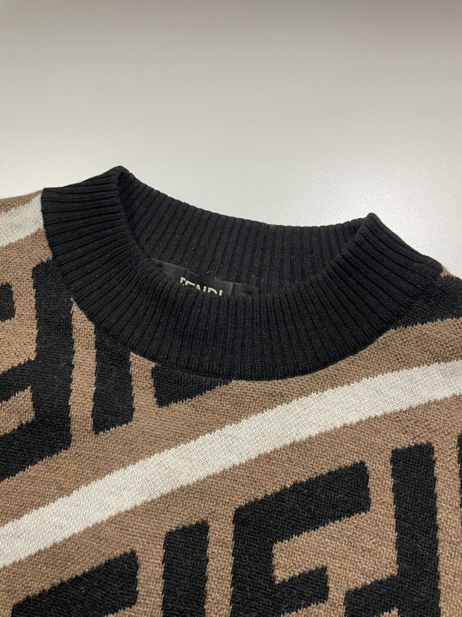 Fendi FENDI Diagonal Monogram Sweater Size US M / EU 48-50 / 2 - 3 Thumbnail