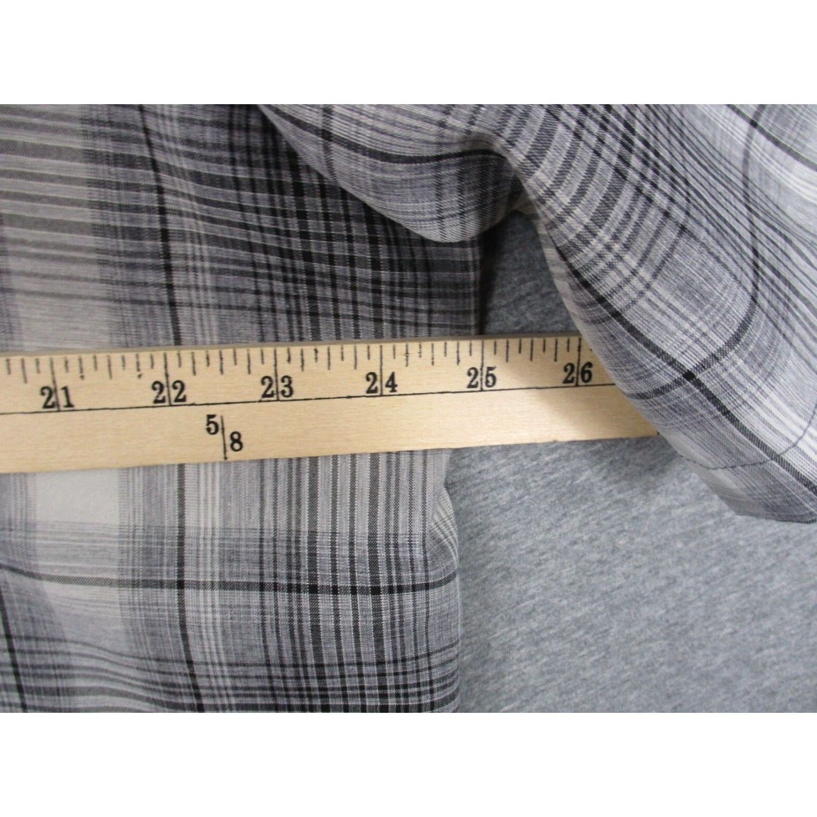 Orvis Orvis Shirt XL Gray Plaid Pockets Polyester Fishing Stretch Shirt (Men) Size US XL / EU 56 / 4 - 6 Thumbnail