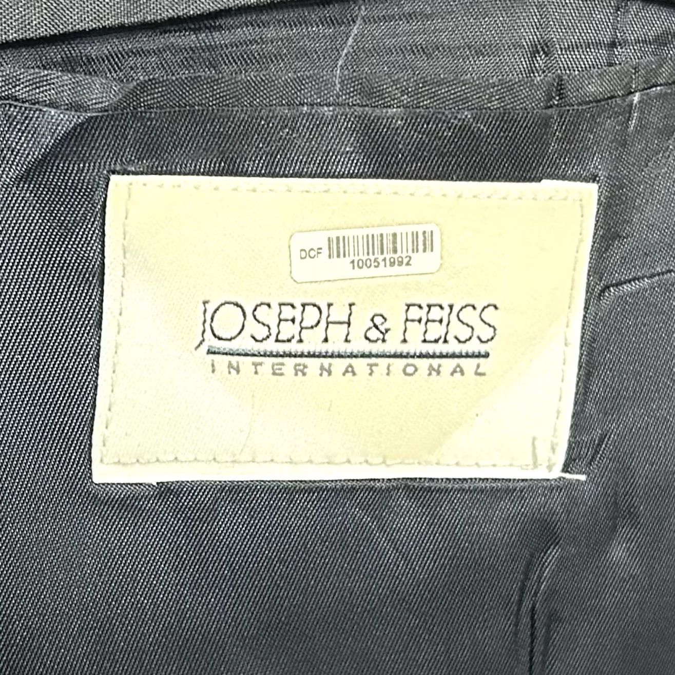 Joseph Joseph & Feiss 52R Sport Coat 100% Worsted Wool Navy Blue Two-Button Vented Jacket Mens Size 52 Regular Notch Lapel Slim? Wait not. Size US XS / EU 42 / 0 - 3 Thumbnail