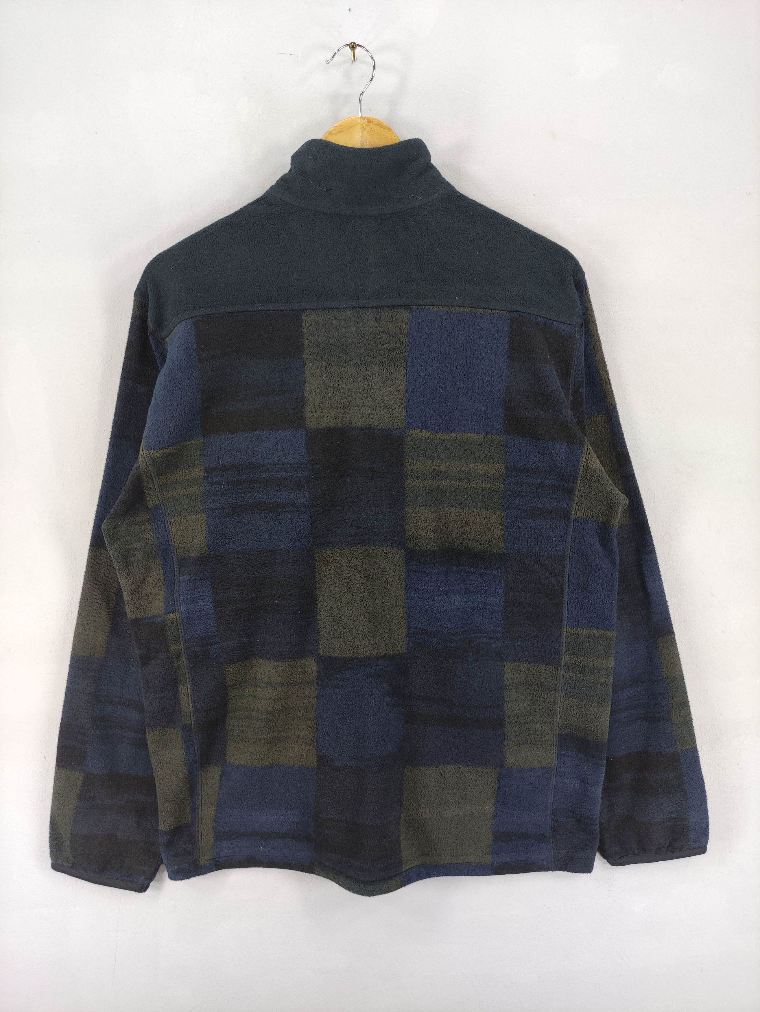 Uniqlo Uniqlo Fleece Sweater Jacket Chekered Zipper Size US XL / EU 56 / 4 - 7 Thumbnail