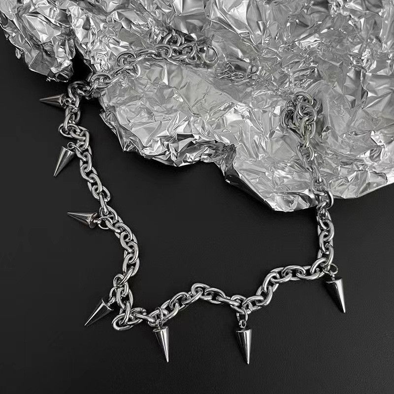 Other Punk Studded Rivet Spikes Necklace Size ONE SIZE - 5 Thumbnail