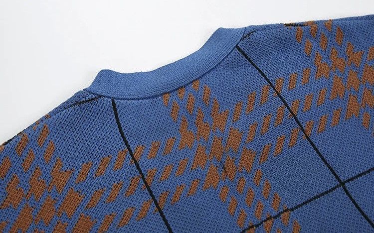 Japanese Brand Stylish Leisure Knitted Printed Buttons Cardigan Size US M / EU 48-50 / 2 - 6 Thumbnail