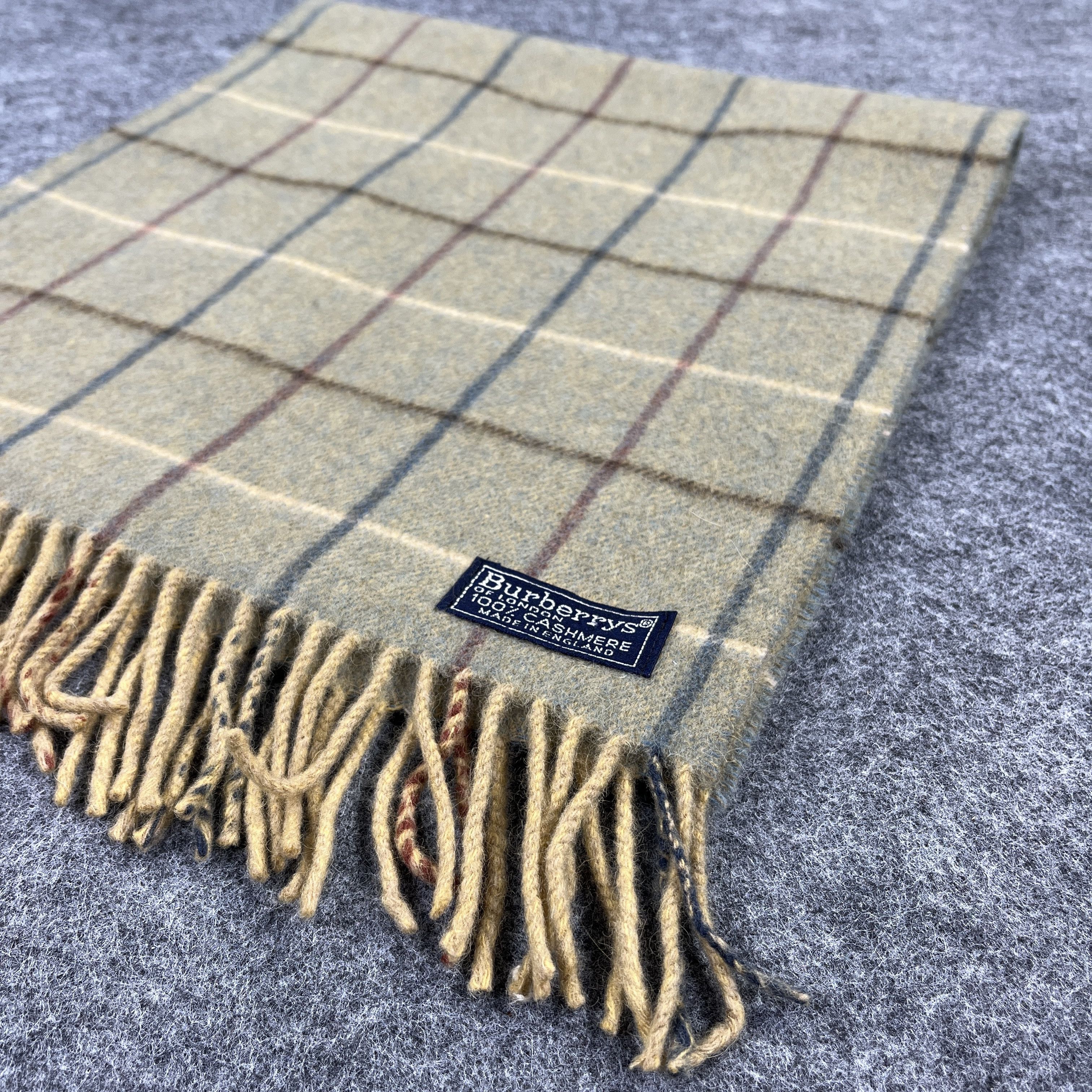 Burberry Burberry Scarf / Muffler / Neckwear T964 Size ONE SIZE - 10 Thumbnail