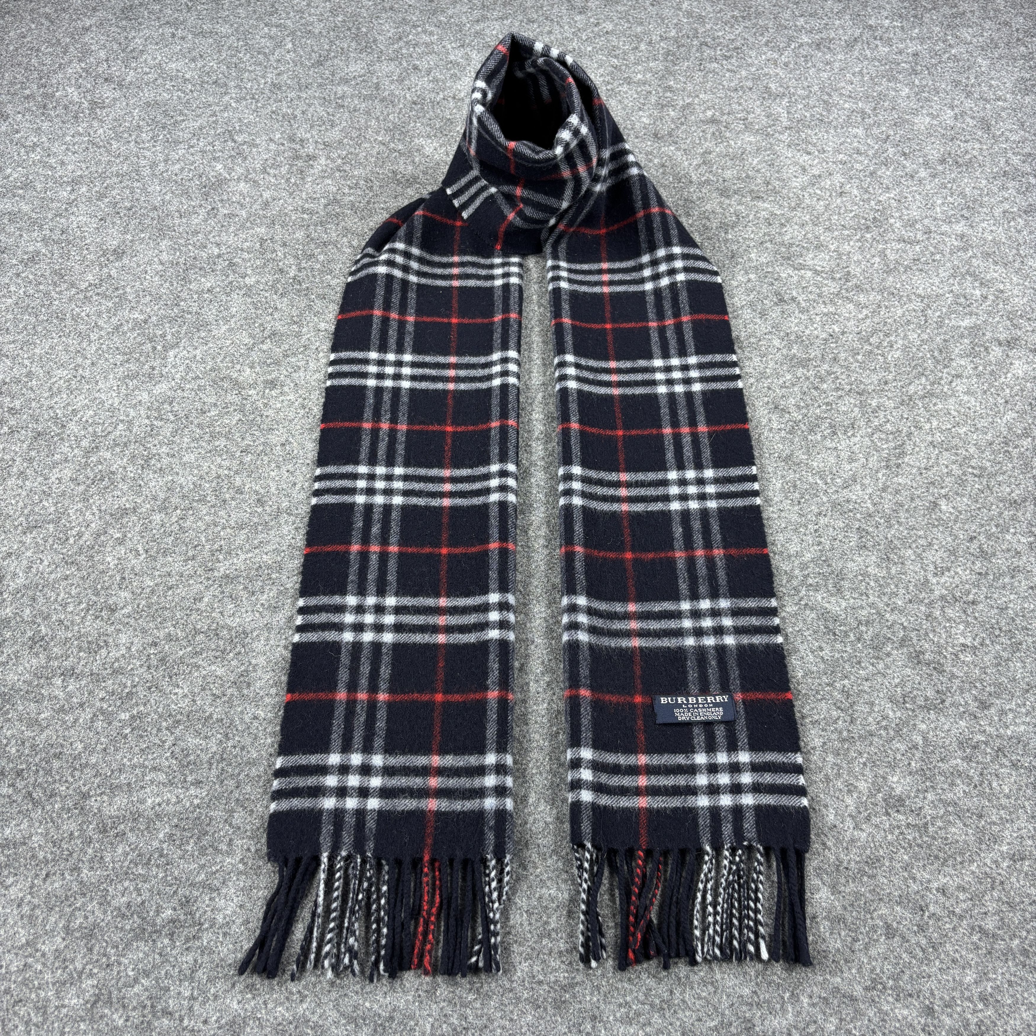 Burberry × Vintage Burberry Scarf # D710 # Muffler # Neckwear # Nova Check Size ONE SIZE - 1 Thumbnail