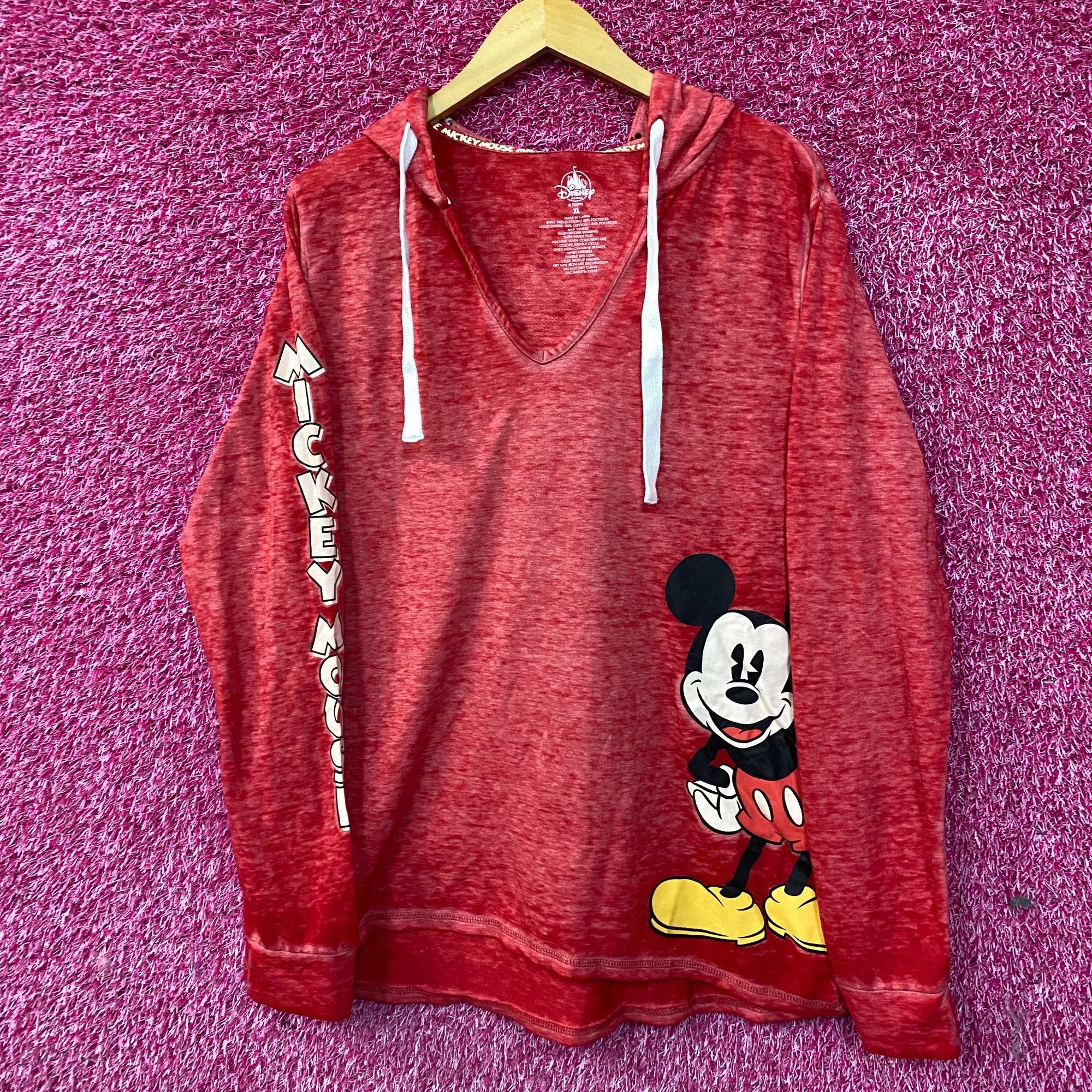 Disney Disney Parks Red Mickey Mouse Hoodie XL Size US XL / EU 56 / 4 - 1 Thumbnail