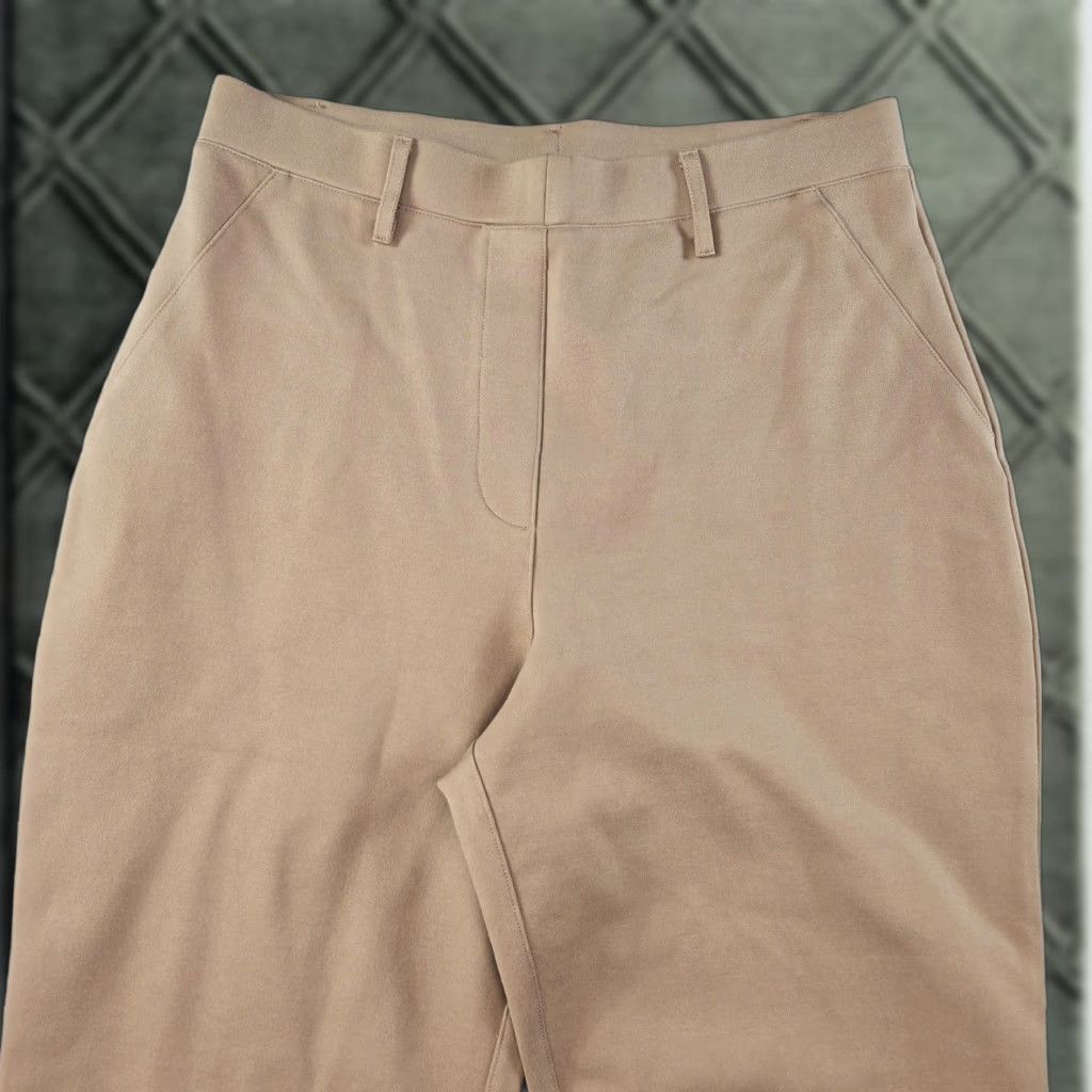 Quince Quince Pants Womens M Beige Dress Pants Straight Knit Pull On Stretch Comfort Size 32" / US 10 / IT 46 - 1 Thumbnail