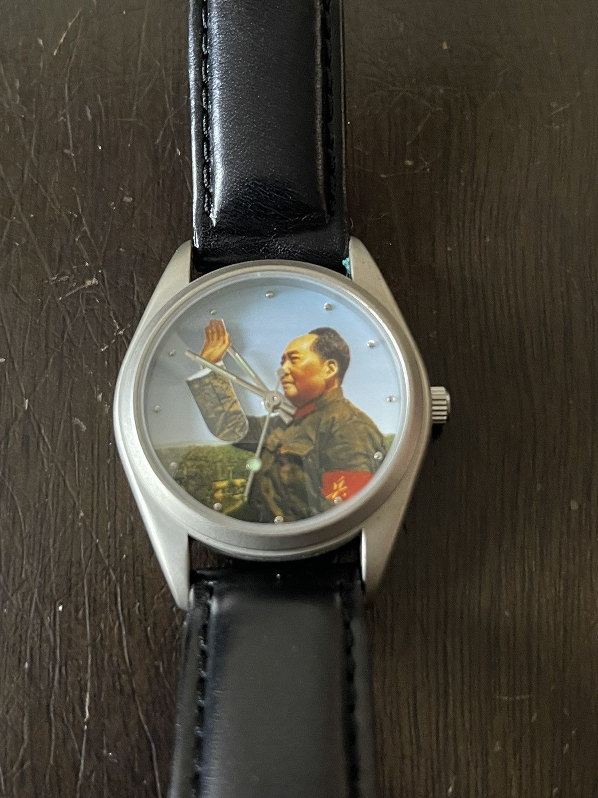 Shanghai Tang Shanghai Tang Mao Zedong Waving Manual Watches Size ONE SIZE - 1 Thumbnail