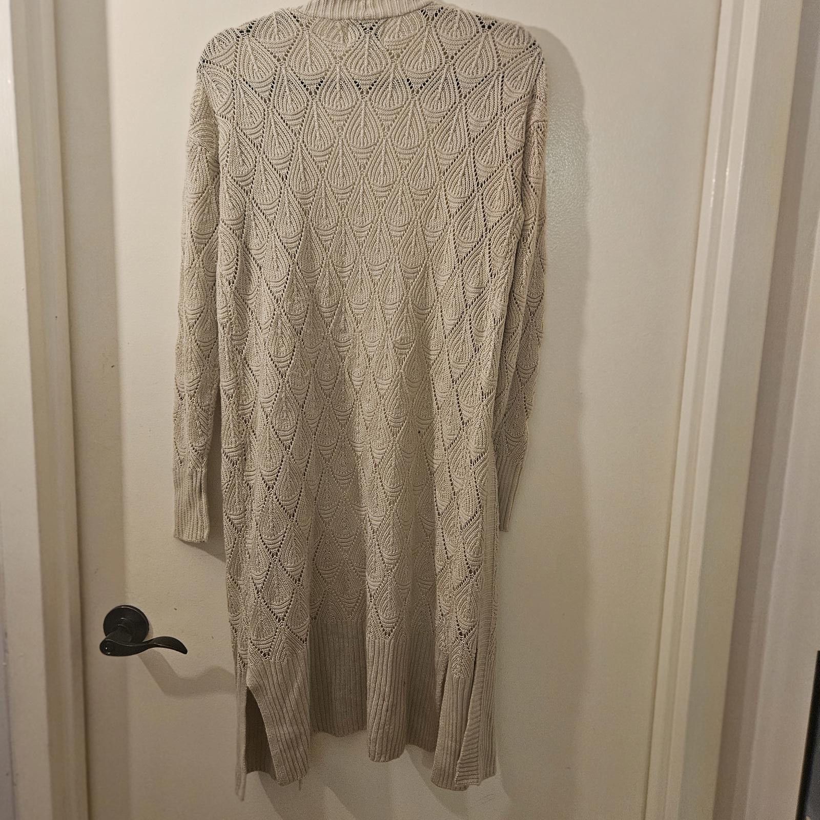Designer Pink Rose Long Beige Knit Cardigan - Women's Size S Size S / US 4 / IT 40 - 4 Thumbnail