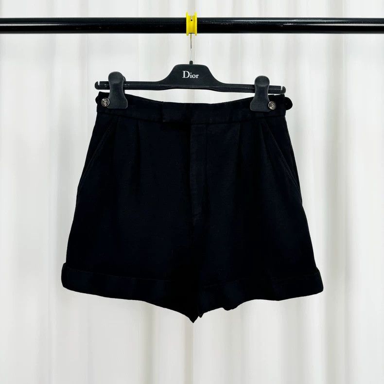 Gucci Gucci Black gold buckle Logo shorts Size 26" / US 2 / IT 38 - 1 Thumbnail