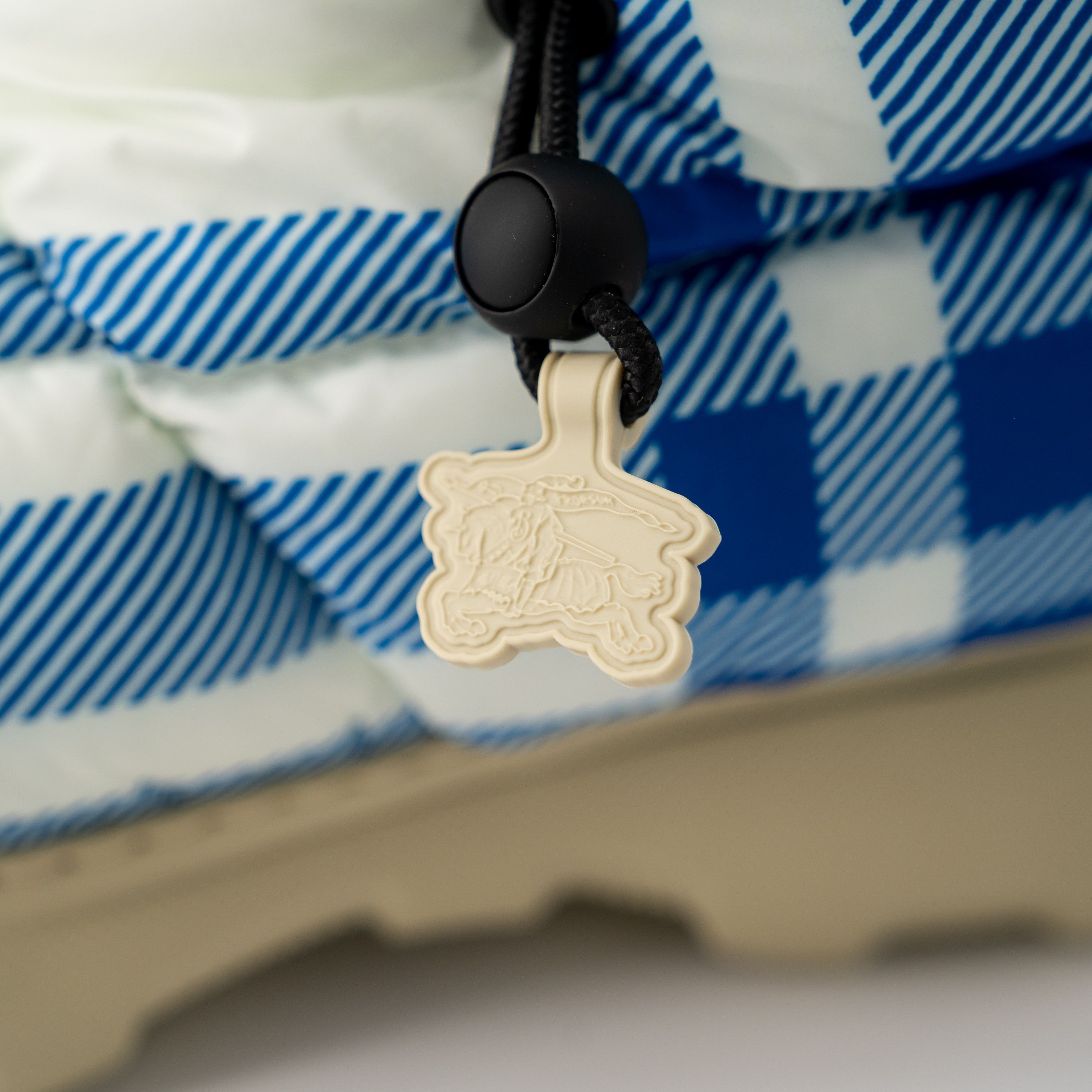 Burberry 42eu 9us Burberry Pillow Boots Hunter Blue Check Padded Size US 9 / EU 42 - 5 Thumbnail