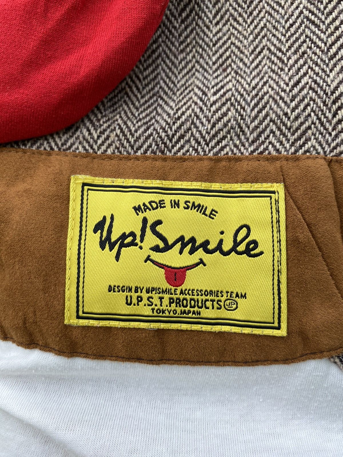 Japanese Brand Up! Smile Cartoon Tongue Patch Tee Cute Backpack 3D Japanese Size L / US 10 / IT 46 - 17 Thumbnail