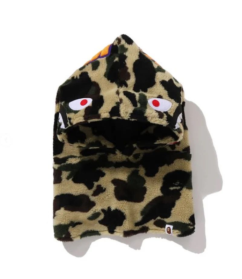Bape Bape Camo Shark Size ONE SIZE - 5 Thumbnail